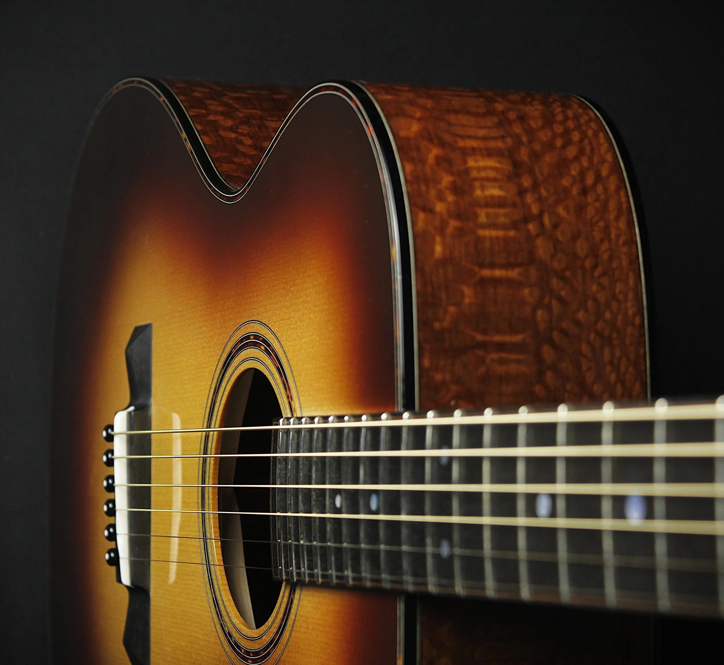 OM - Schweizer Mondfichte, Lacewood - Old Growth Guitars