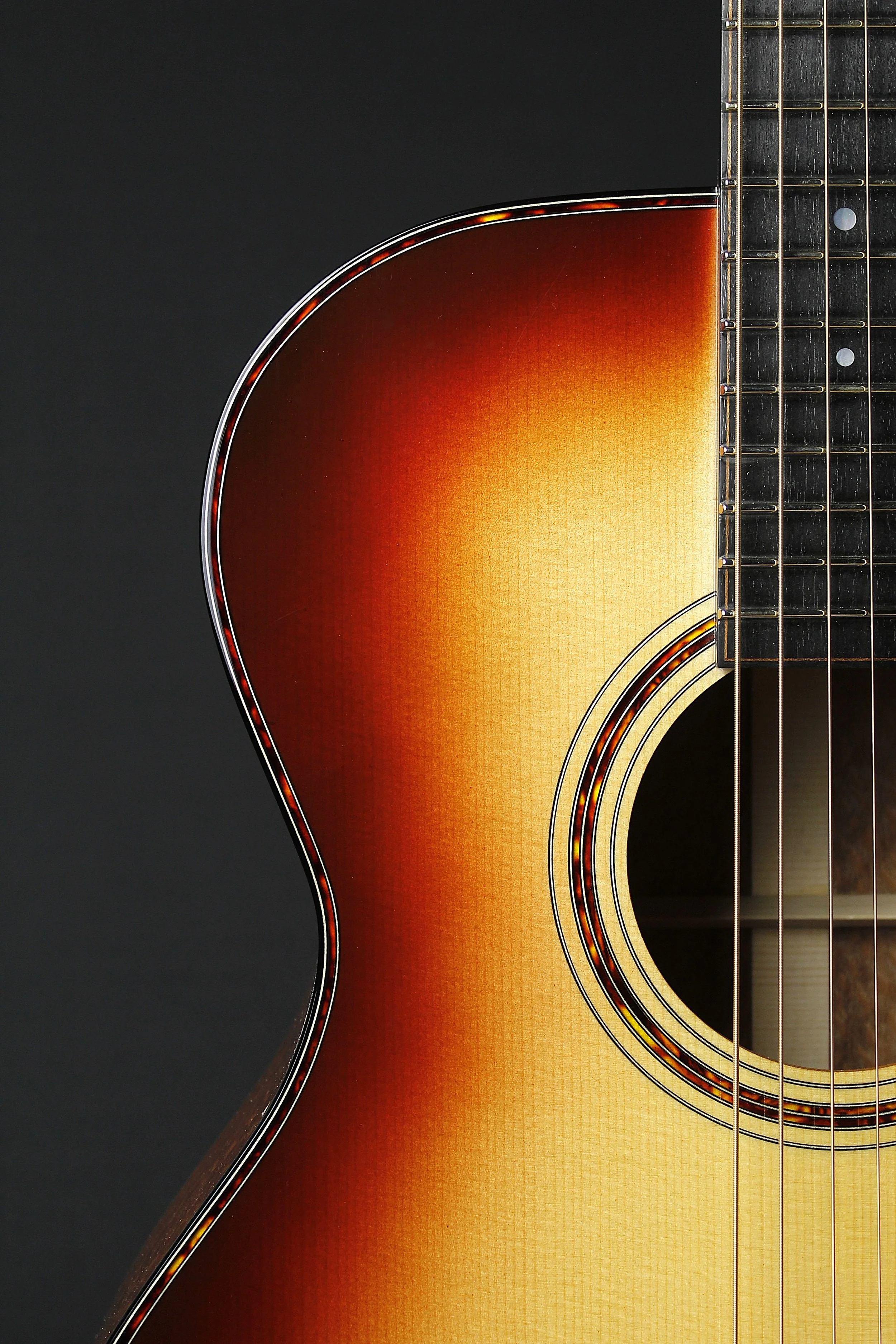 OM - Schweizer Mondfichte, Lacewood - Old Growth Guitars