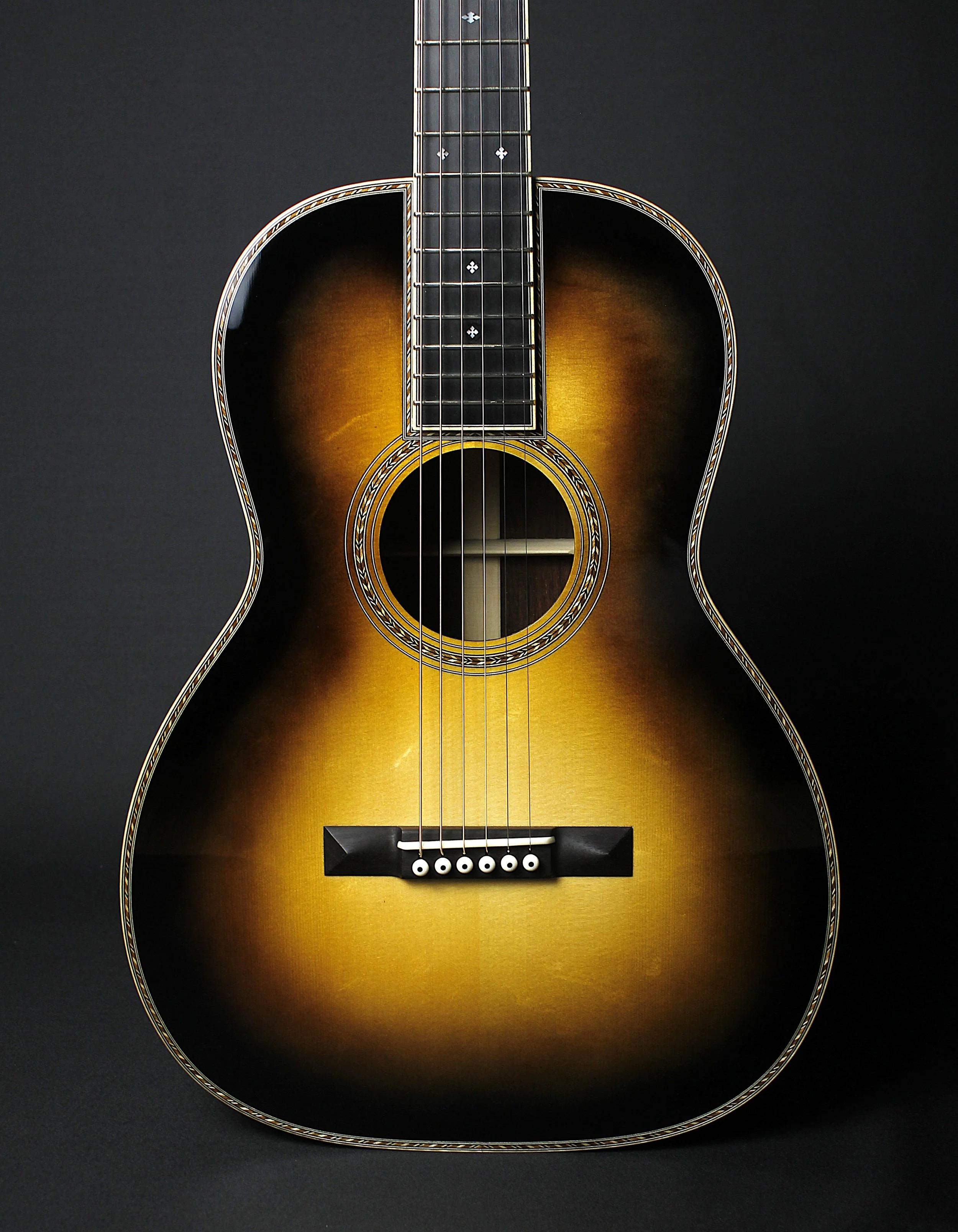 00 - Schweizer Mondfichte, Amazonas Palisander - Old Growth Guitars