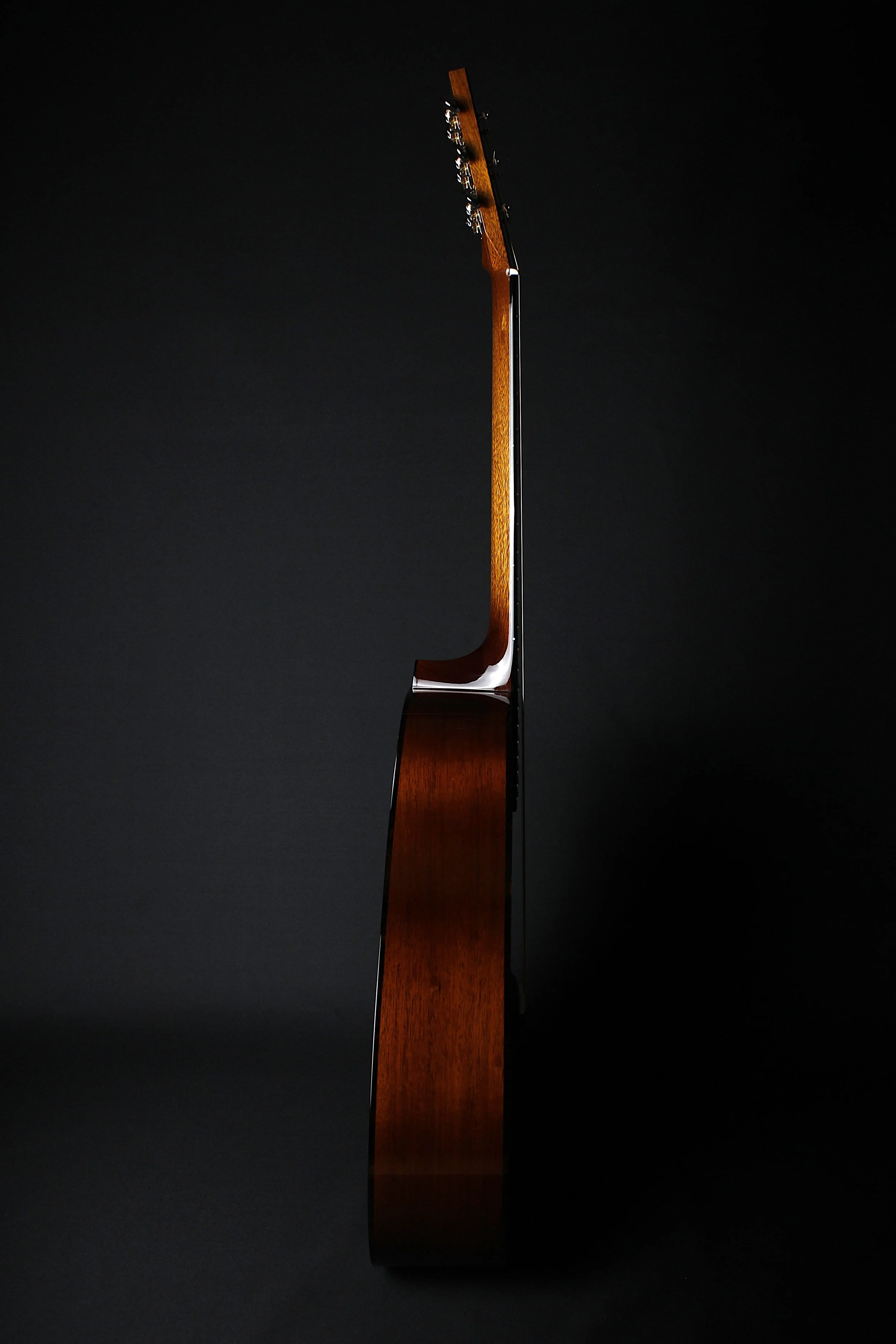 Dreadnought - Adirondack Fichte, Swietenia - Old Growth Guitars