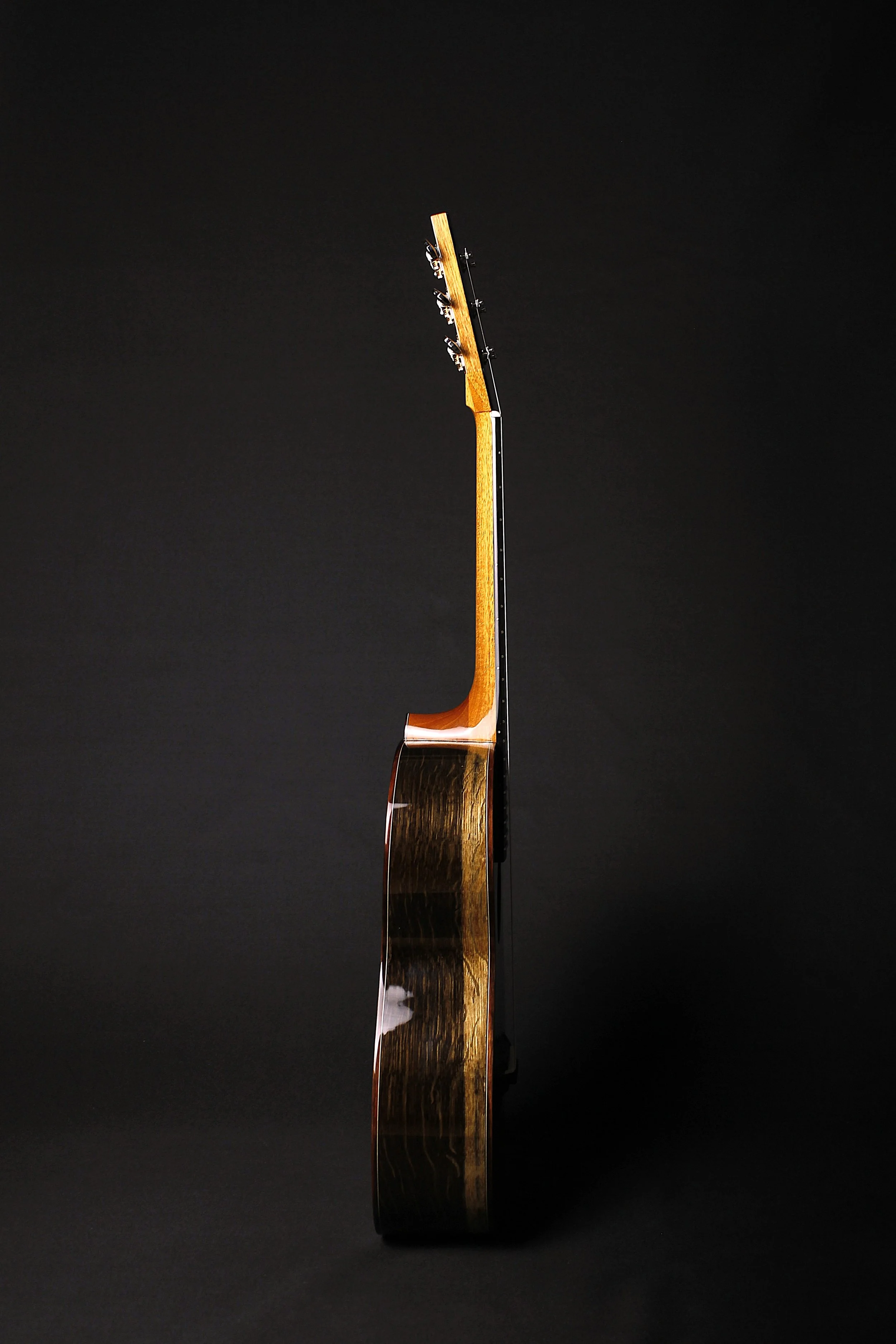 Size 5 - Redwood, alte deutsche Eiche, geräuchert - Old Growth Guitars