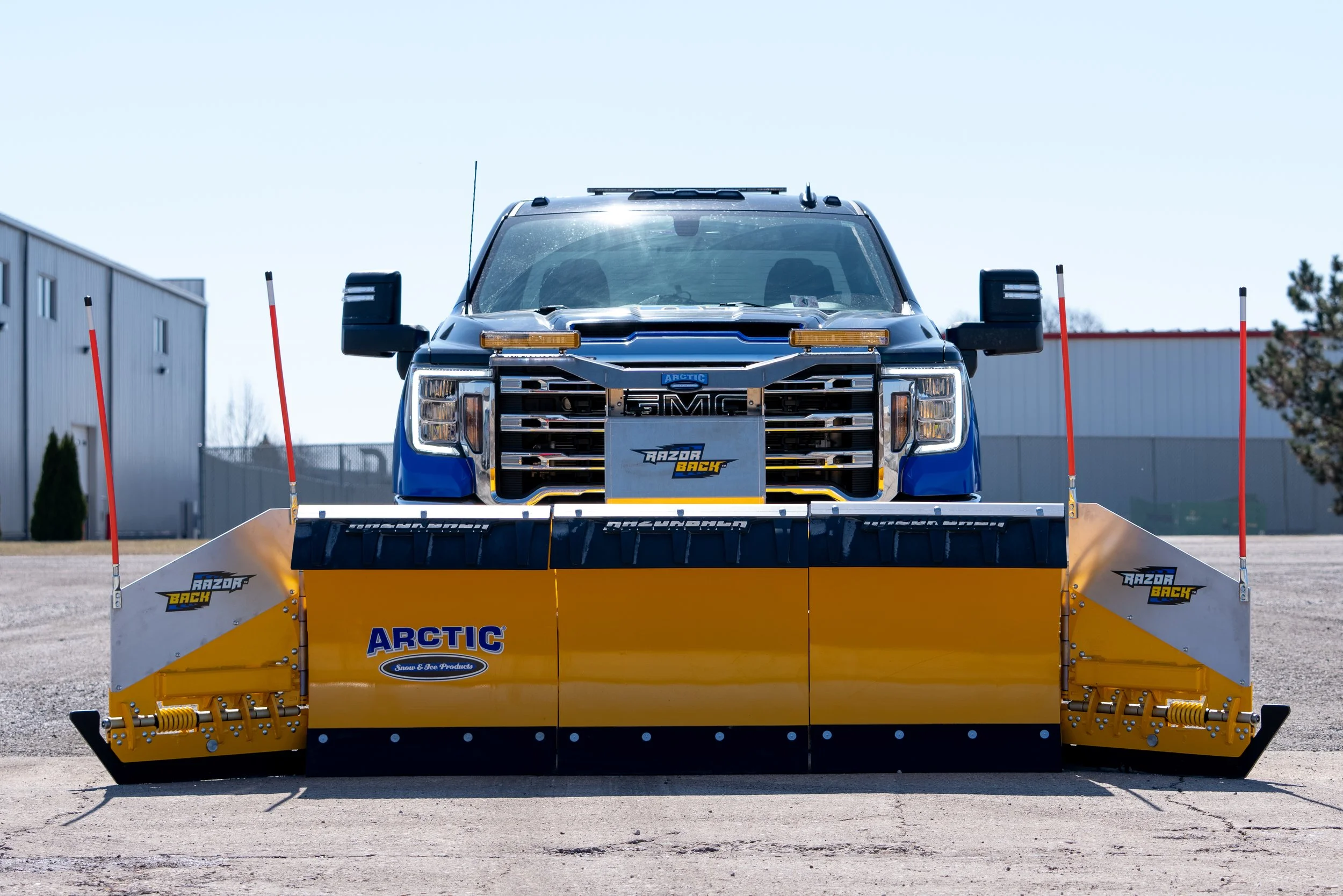 Arctic Razor Back mounted on GMC truck