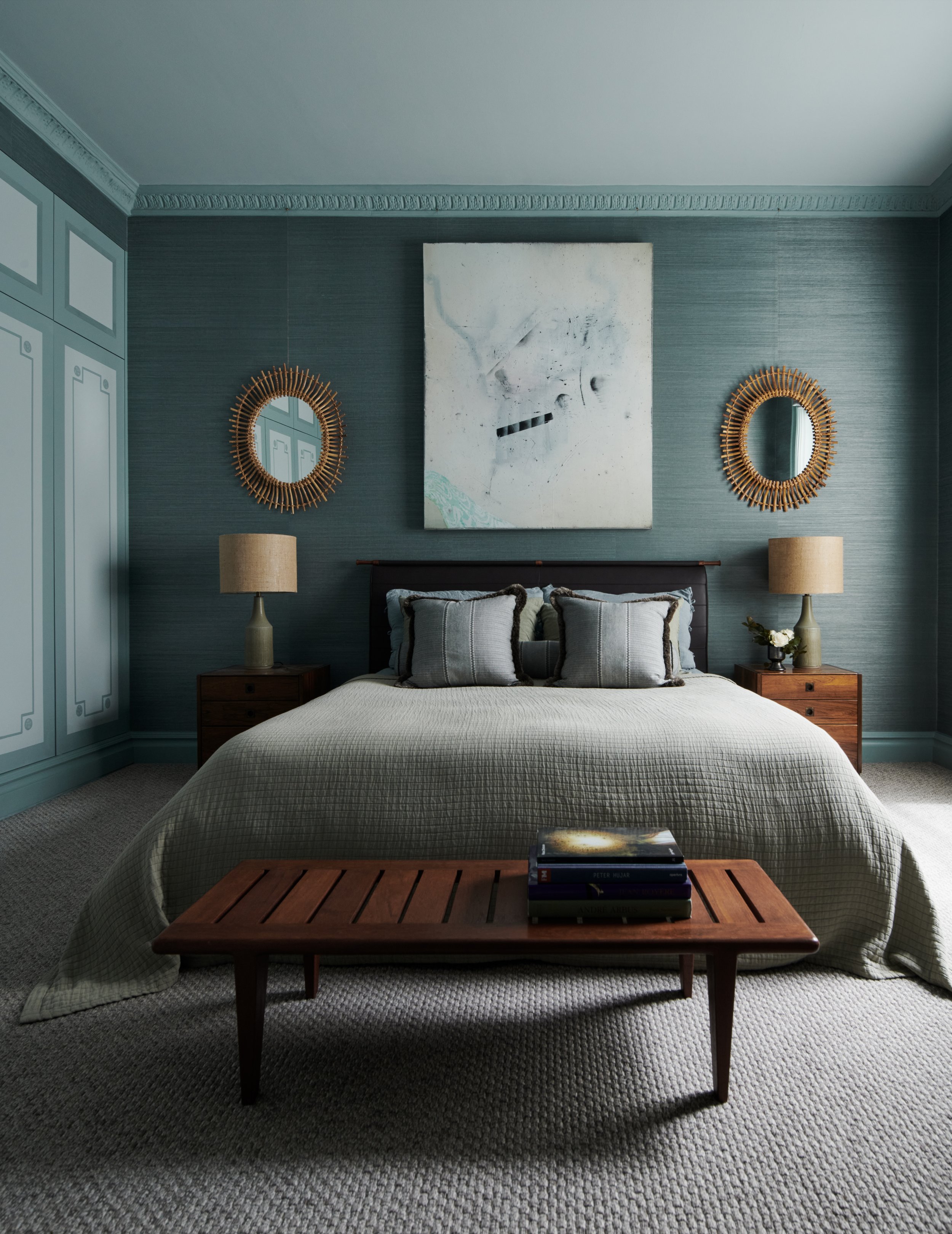 Hand-painted Grade 2 listed cornicing in the bedroom.