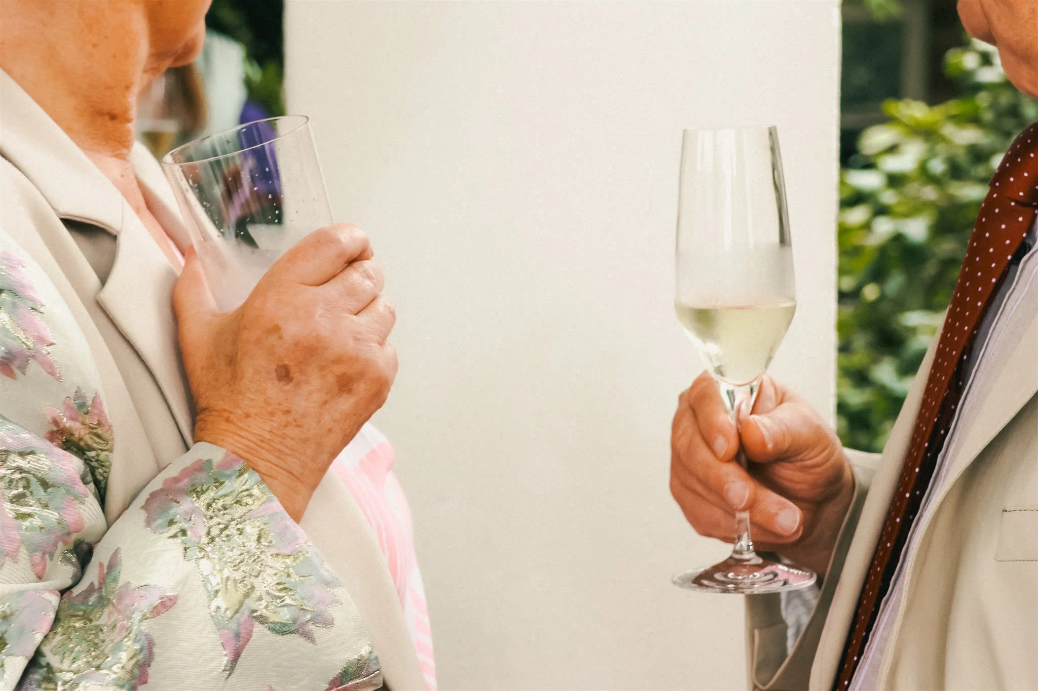 Hochzeitsfotografin Aachen, Hochzeitsfotografie Aachen, Hochzeitsfotografin Köln, Hochzeitsfotografin Düsseldorf, Wedding Photographer Aachen, Wedding Photography, Destination Wedding Photography, cinematic editorial modern, Standesamt Fotografin