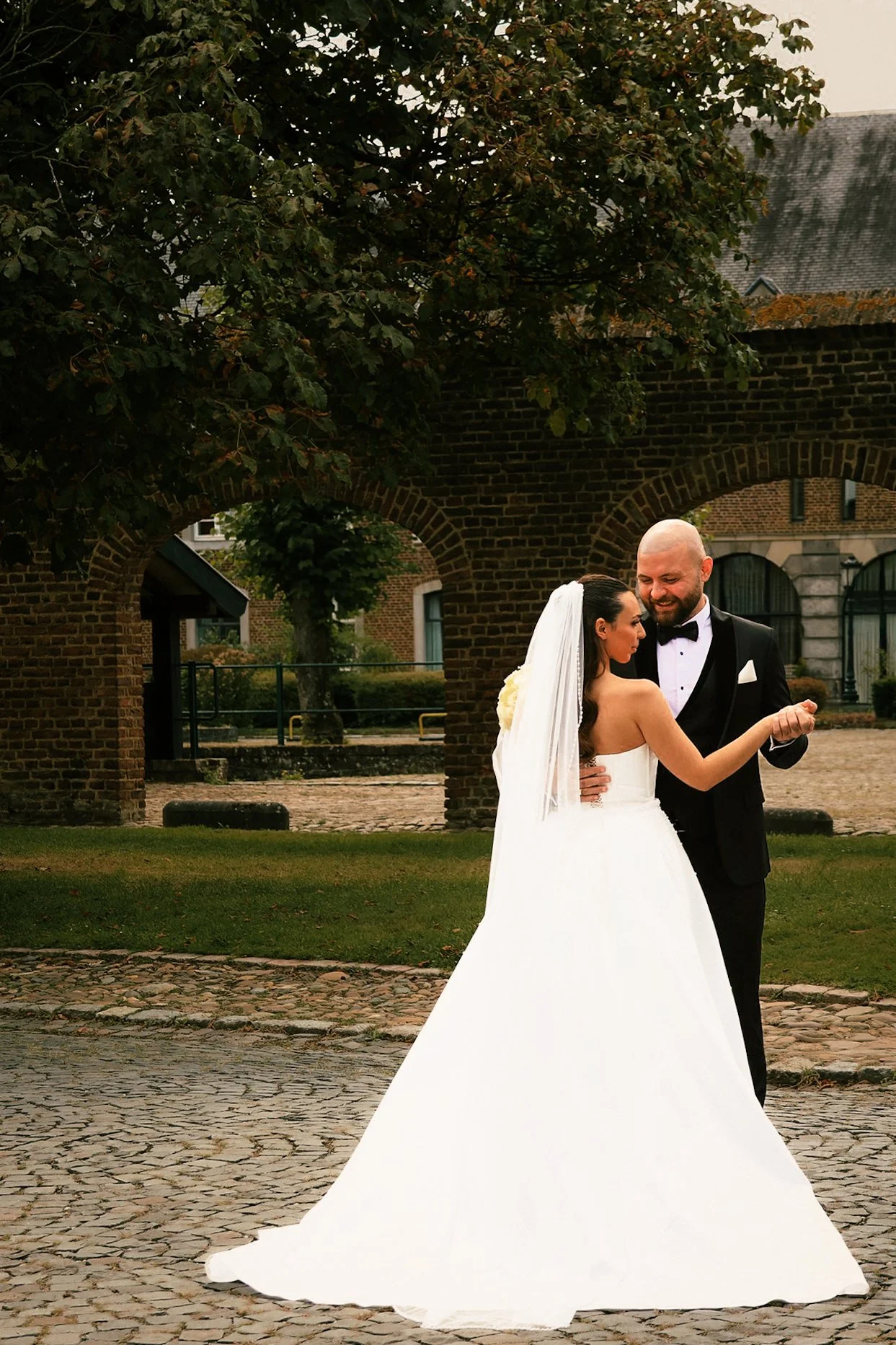 Hochzeitsfotografin Aachen, Hochzeitsfotografie Aachen, Hochzeitsfotografin Köln, Hochzeitsfotografin Düsseldorf, Wedding Photographer Aachen, Wedding Photography, Destination Wedding Photography, cinematic editorial modern Hochzeitsfotografie
