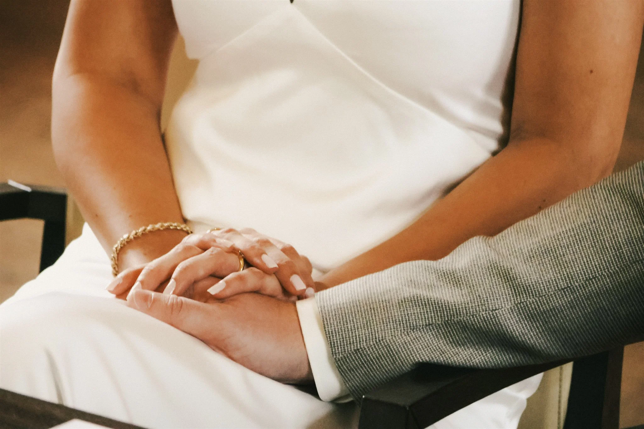 Hochzeitsfotografin Aachen, Hochzeitsfotografie Aachen, Hochzeitsfotografin Köln, Hochzeitsfotografin Düsseldorf, Wedding Photographer Aachen, Wedding Photography, Destination Wedding Photography, cinematic editorial modern, Standesamt Fotografin