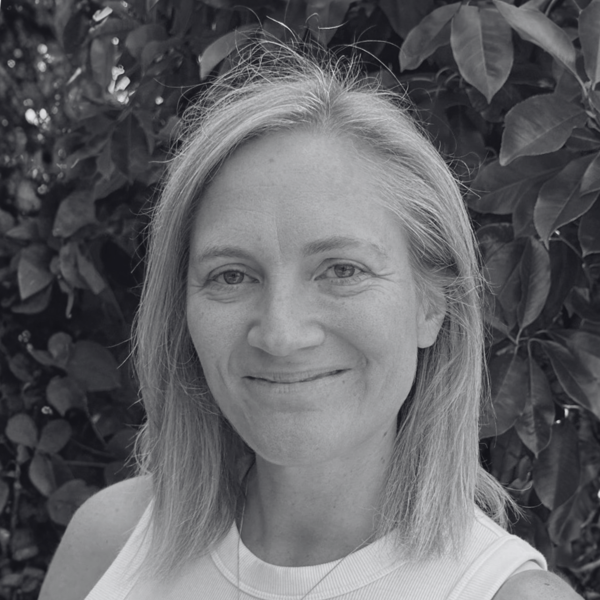 Dr. Louise Milne