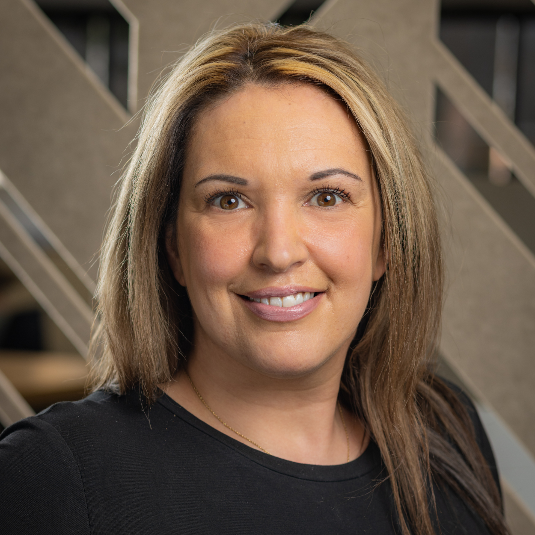 Marci Delyzer head shot