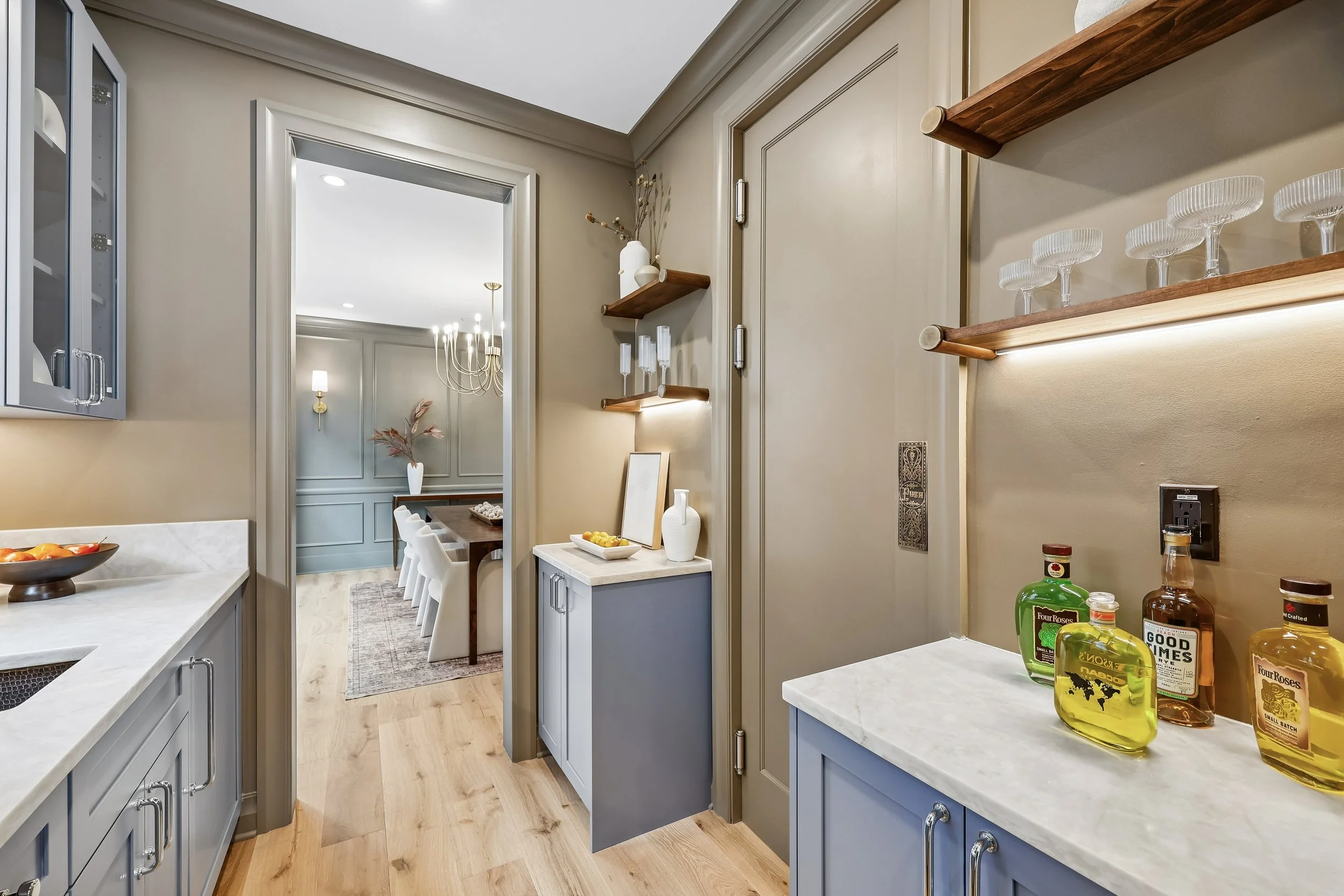 11-051-Pantry with door.jpg