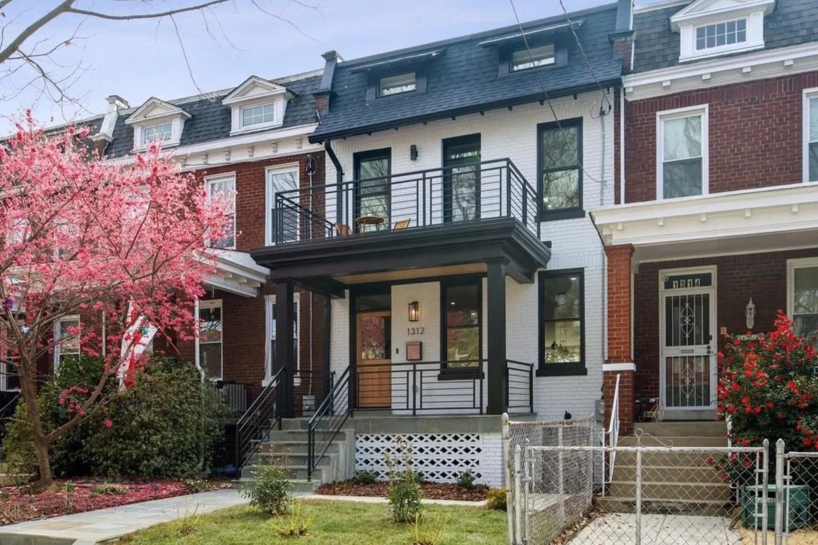 1312 Longfellow St NW