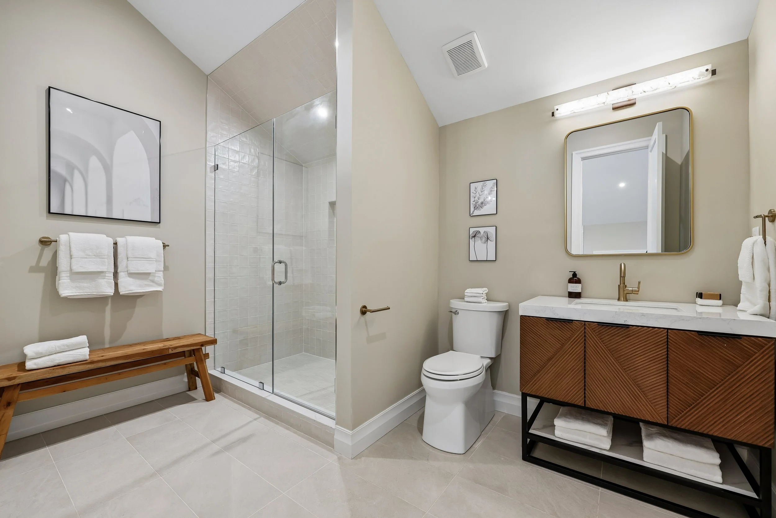 45-130-Attic Bath.jpg