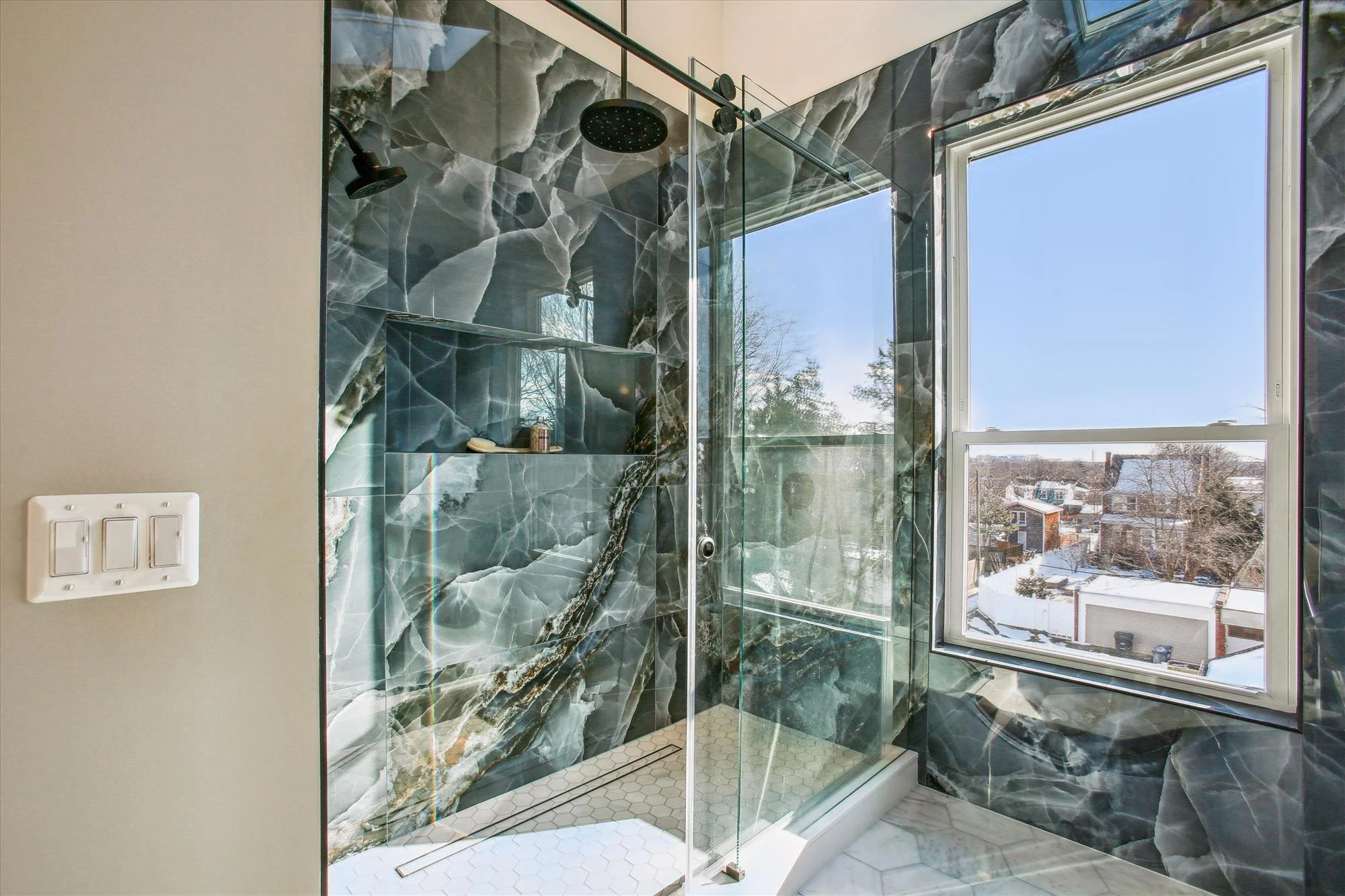 20 upper level-shower-primary-_i5a8869 copy.jpg
