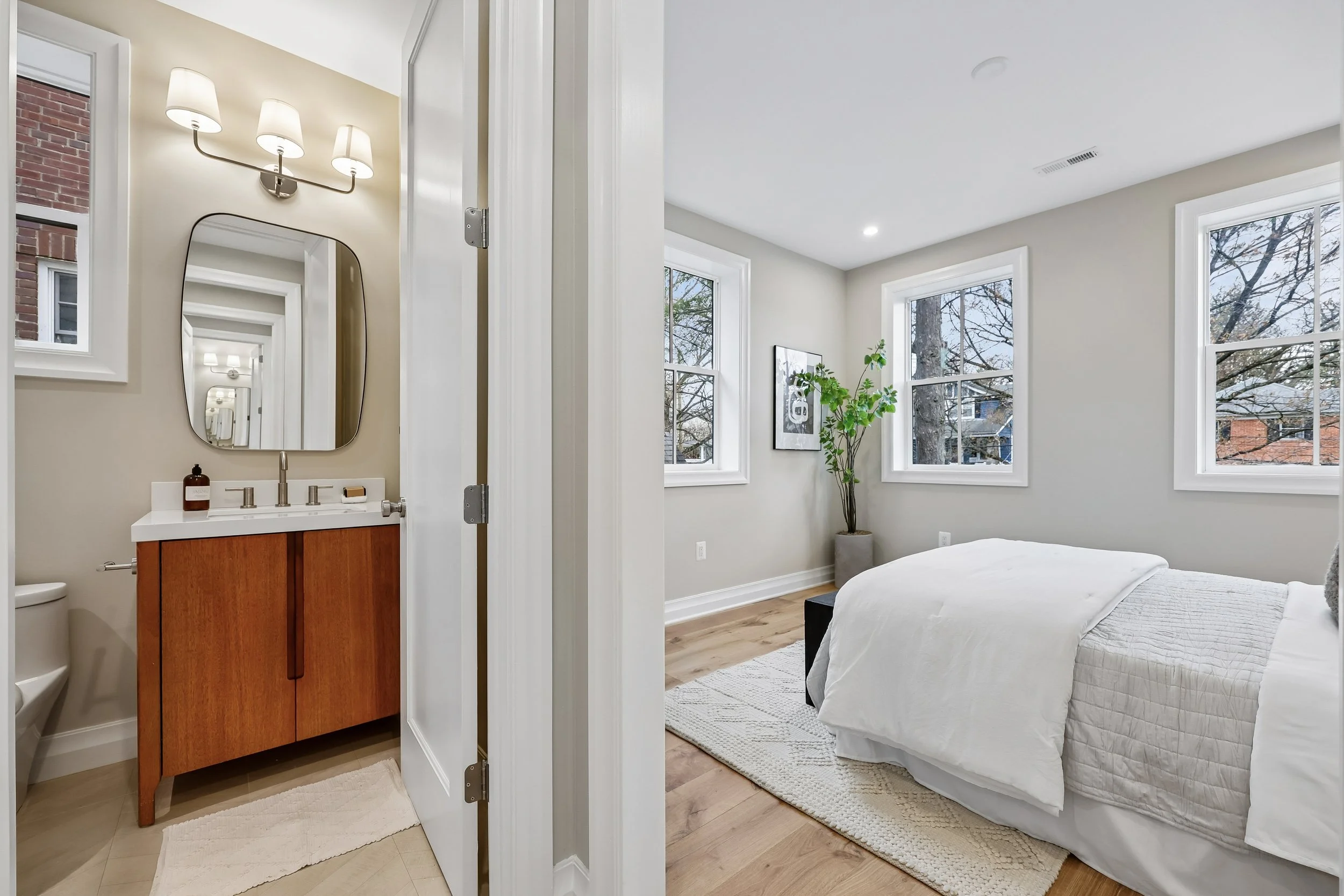 40-110-2nd Level Bdr bath view.jpg