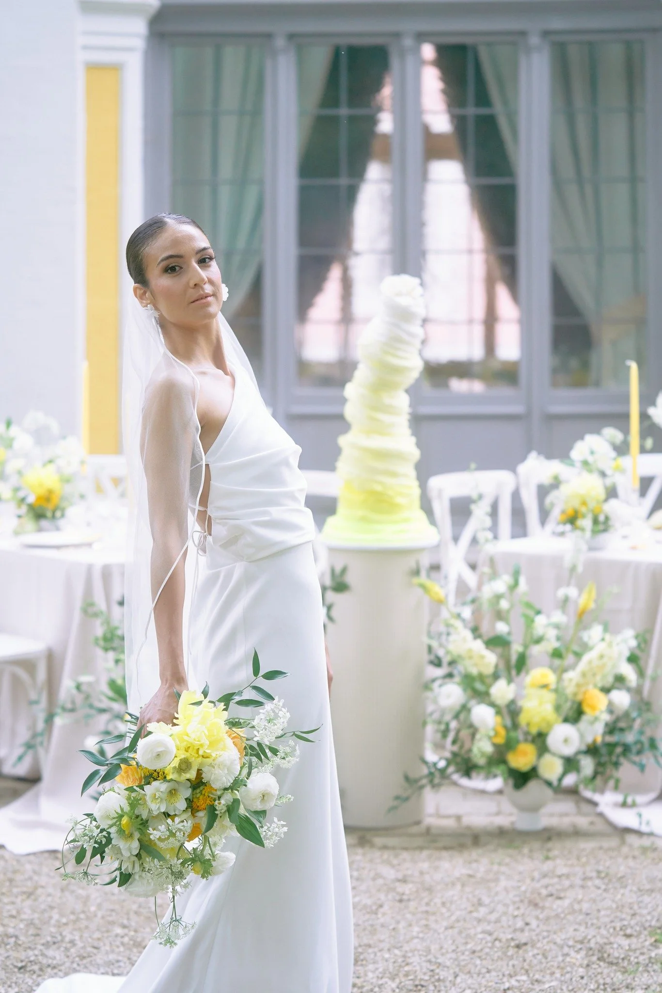 Beautiful bride captured by @selene_adores 🤍💛

As seen on @amberandmuse_hochzeitsguide 

Venue: @juliusspital_weingut_wuerzburg
Photography: @selene_adores
Wedding Design, Styling &amp; Decor: @_decoduo_
Concept &amp; Planning: @_decoduo_ &amp; @ju