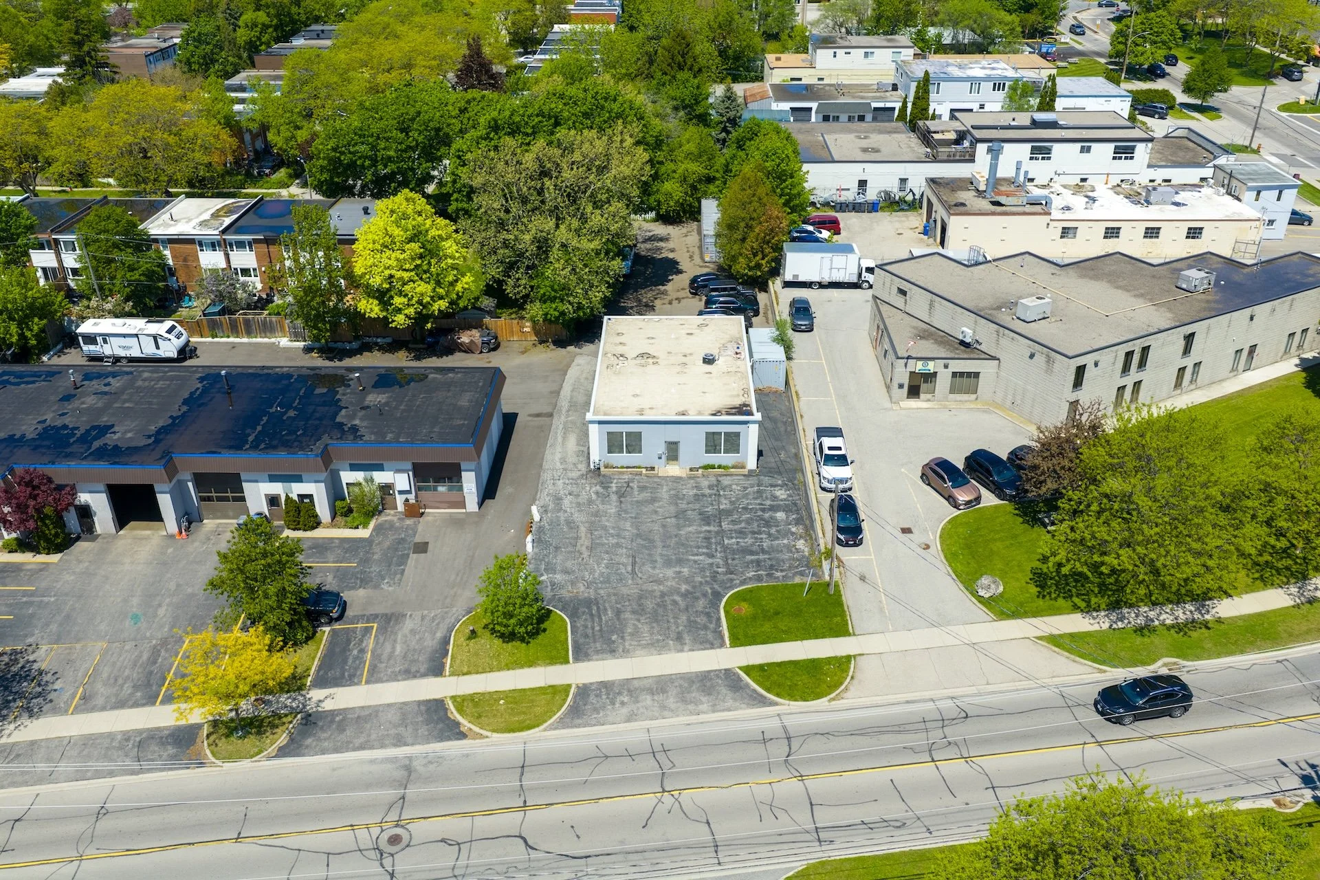 2455 Industrial Rd (7 of 43).jpg
