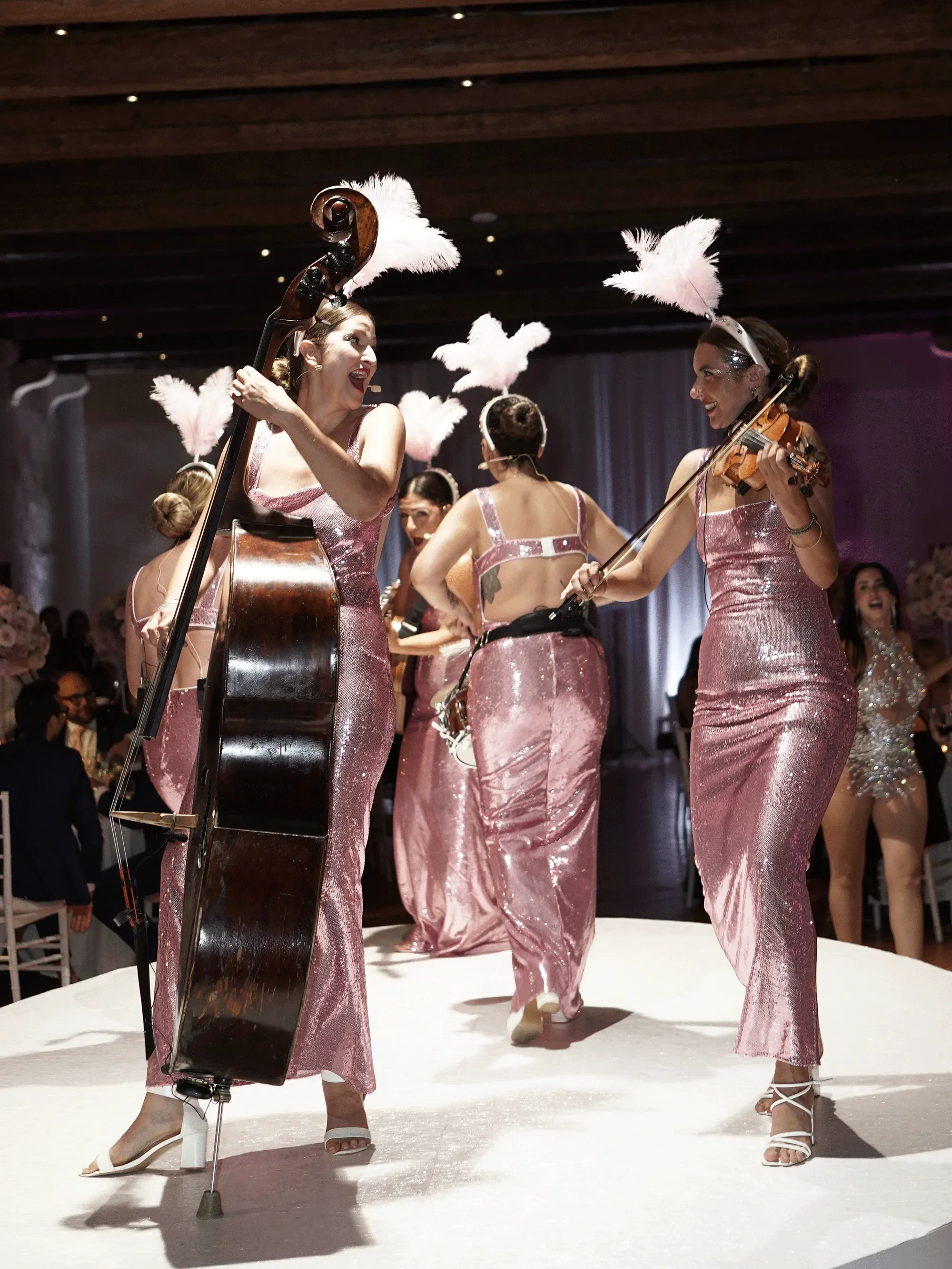 Live string performance at corporate gala — event photography New Moon Agency Klagenfurt