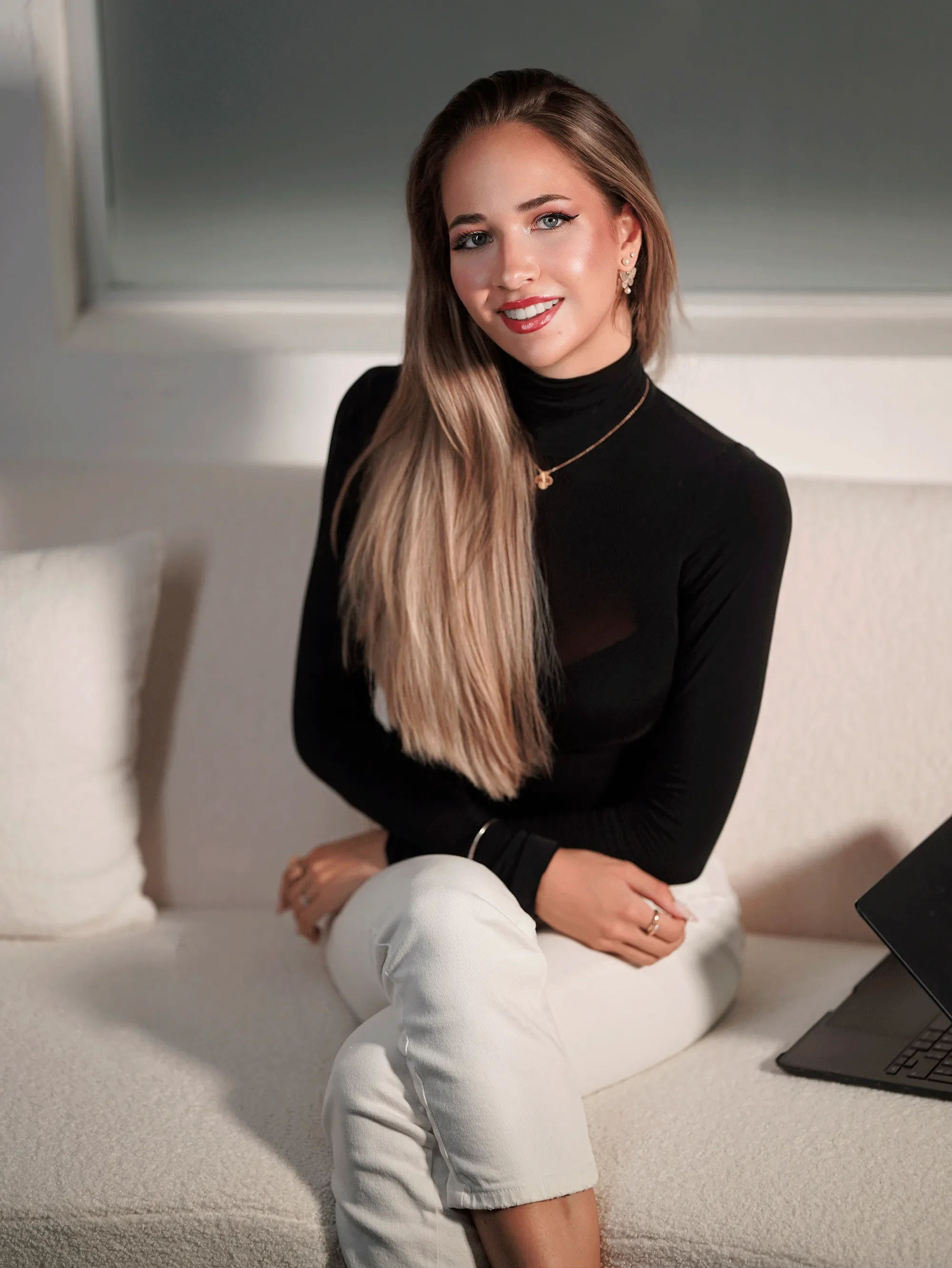 Corporate business portrait photography — New Moon Agency, Klagenfurt, Austria