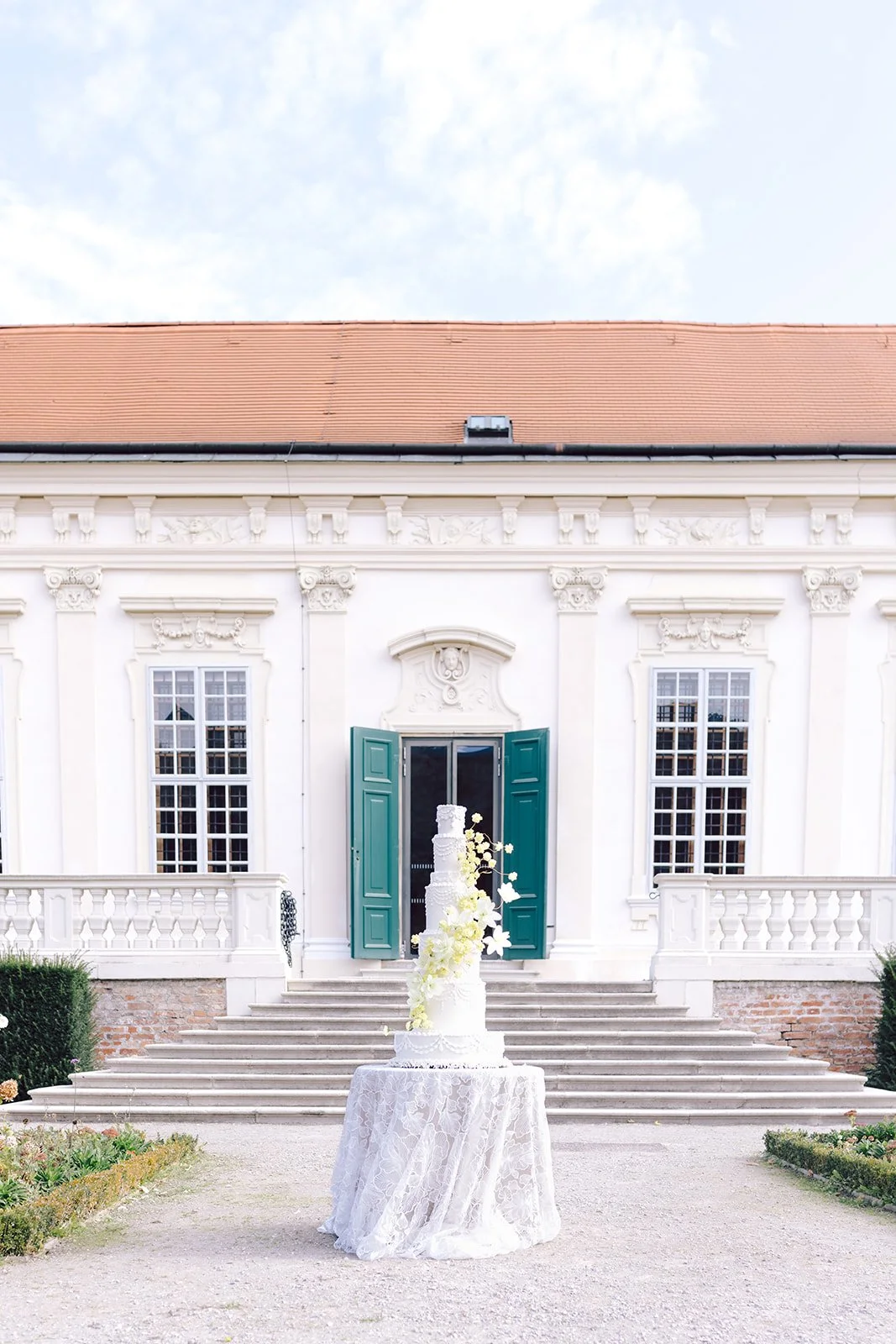 Agnes Kinczer_destination-wedding-Vienna-Belvedere-469.jpg