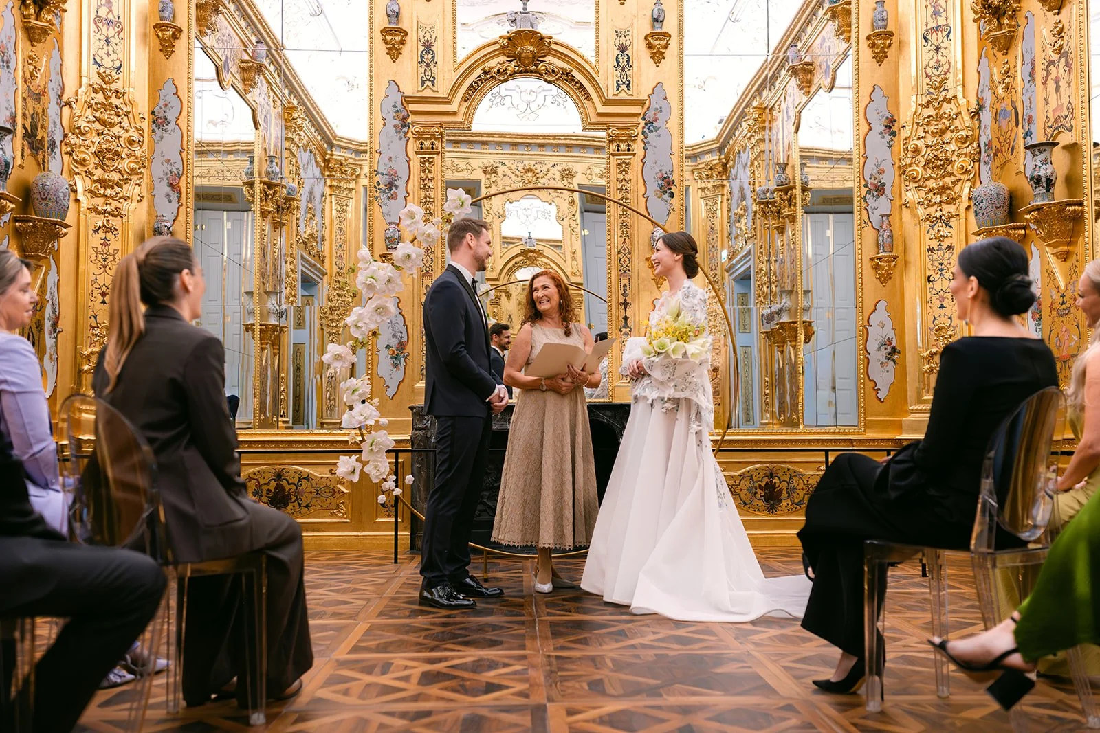 Agnes Kinczer_destination-wedding-Vienna-Belvedere-284.jpg