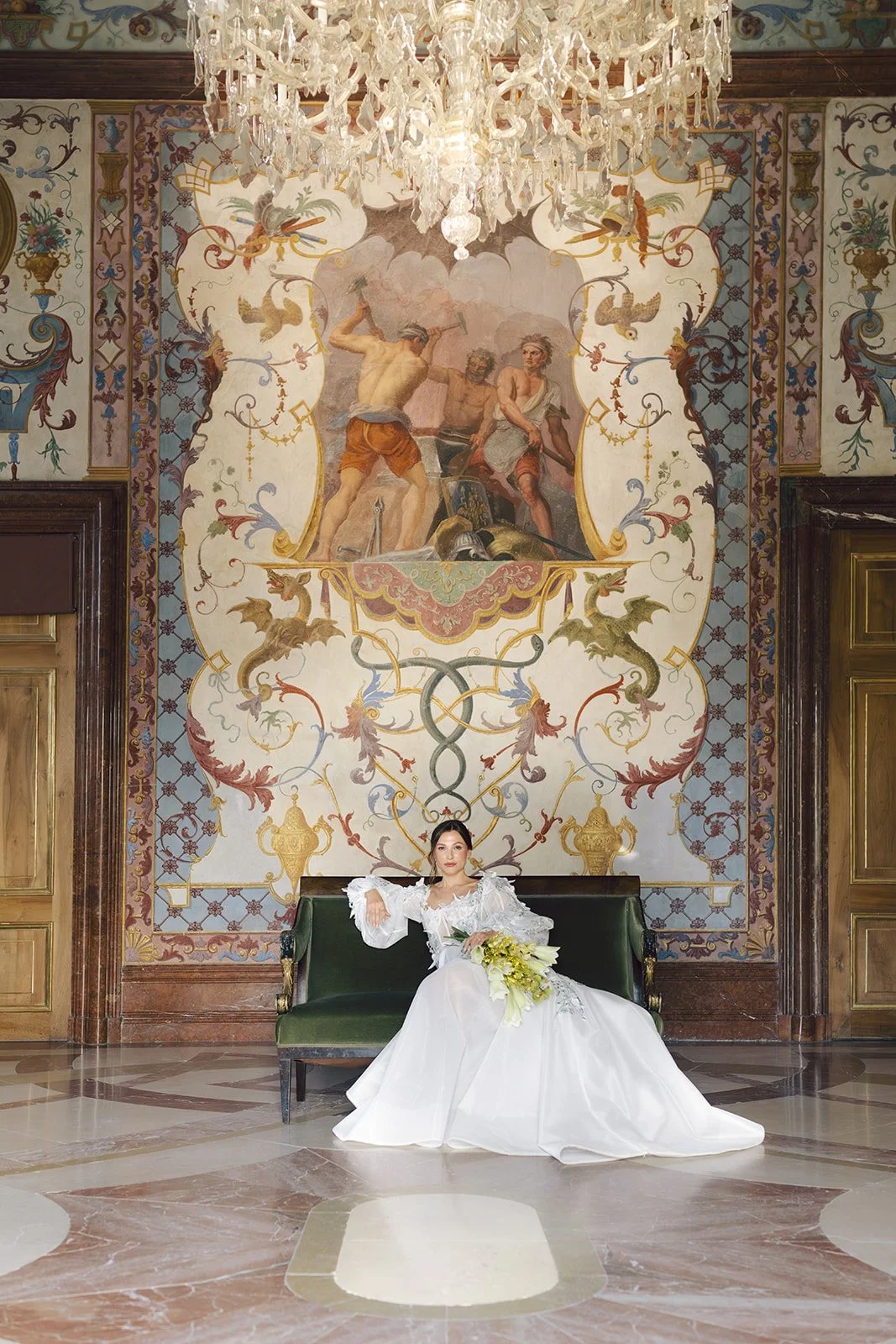 Agnes Kinczer_destination-wedding-Vienna-Belvedere-214.jpg