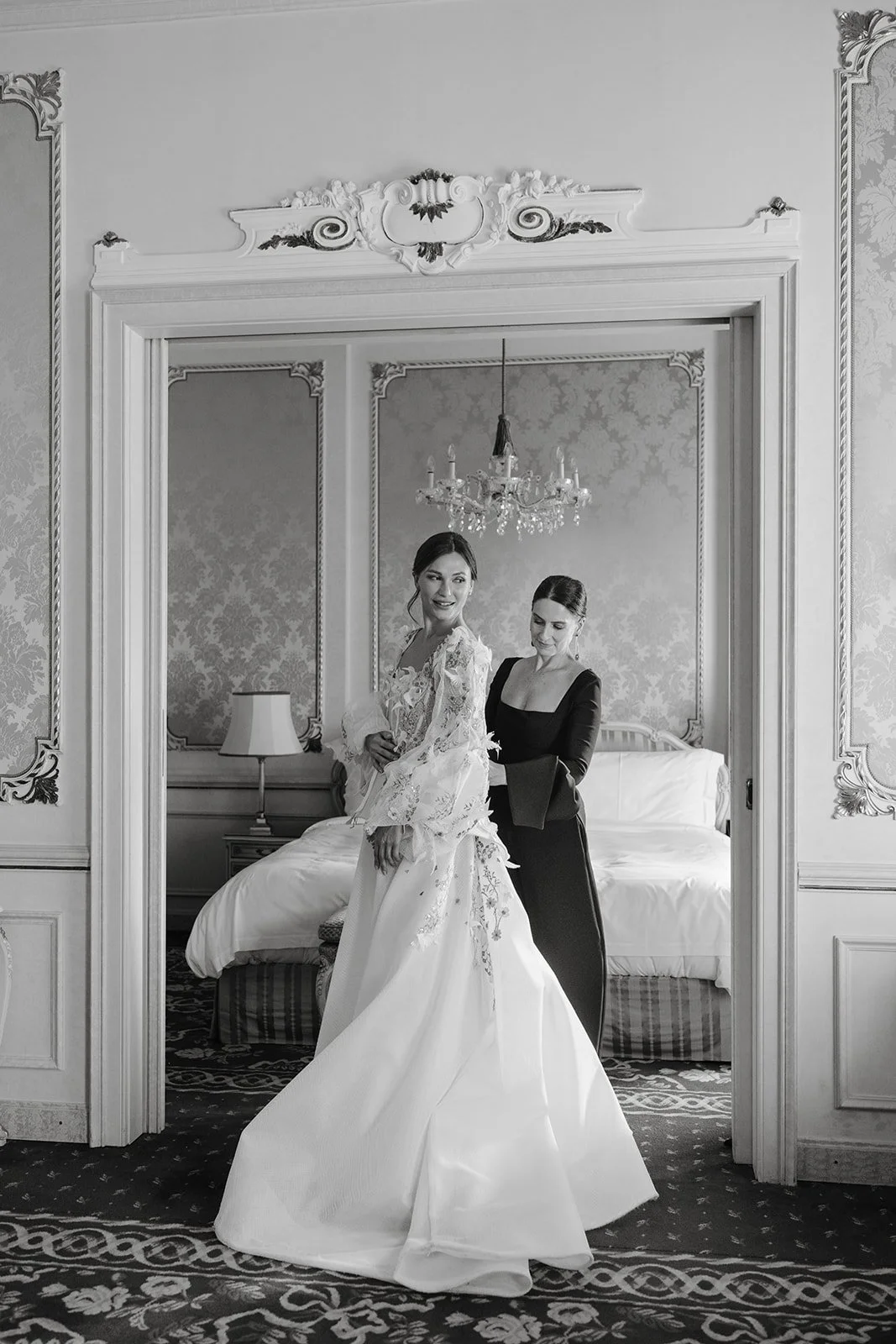 Agnes Kinczer_destination-wedding-Vienna-Belvedere-118.jpg