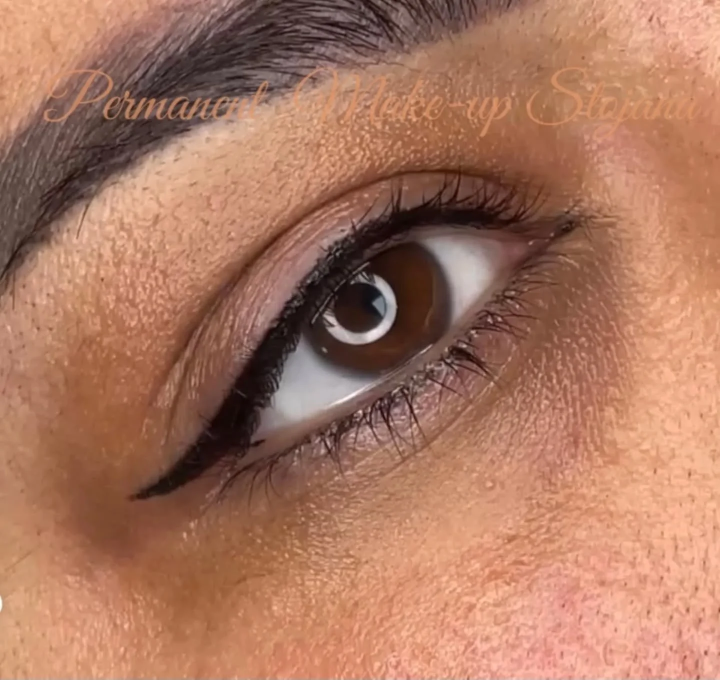 LIDSTRICH 
☎️ + 43 650 3331331 
#lidstrich #lidstrichklagenfurt
#lidstrichk&auml;rnten 
#eyeliner #eyelinerklagenfurt #wimpernkranz #wimpernkranzklagenfurt #lidschatten #lidschattenklagenfurt #permanentmakeup #permanentmakeupklagenfurt 
#permanentkos