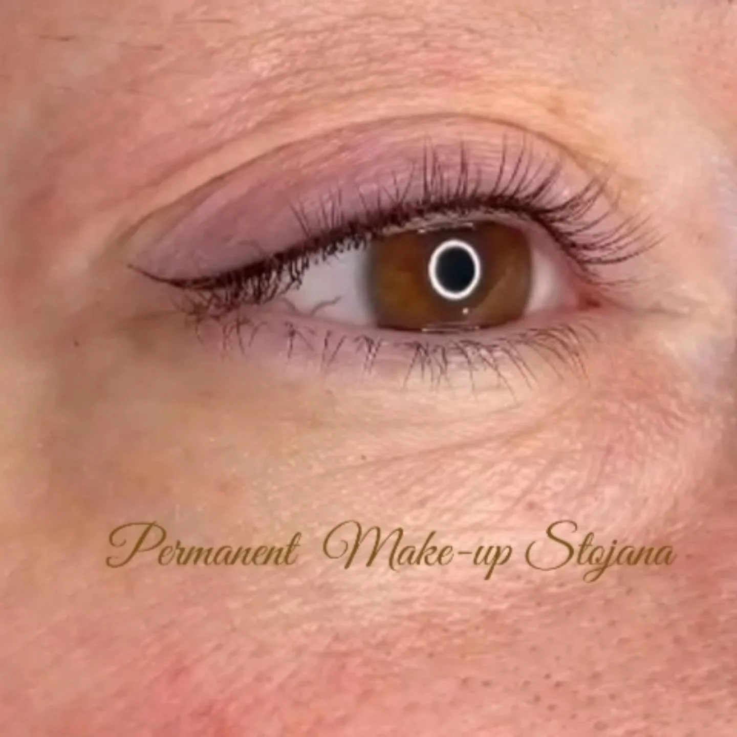 LIDSTRICH  oben
☎️ + 43 650 3331331 
#lidstrich #lidstrichklagenfurt
#lidstrichk&auml;rnten 
#eyeliner #eyelinerklagenfurt #wimpernkranz #wimpernkranzklagenfurt #lidschatten #lidschattenklagenfurt #permanentmakeup #permanentmakeupklagenfurt 
#permane