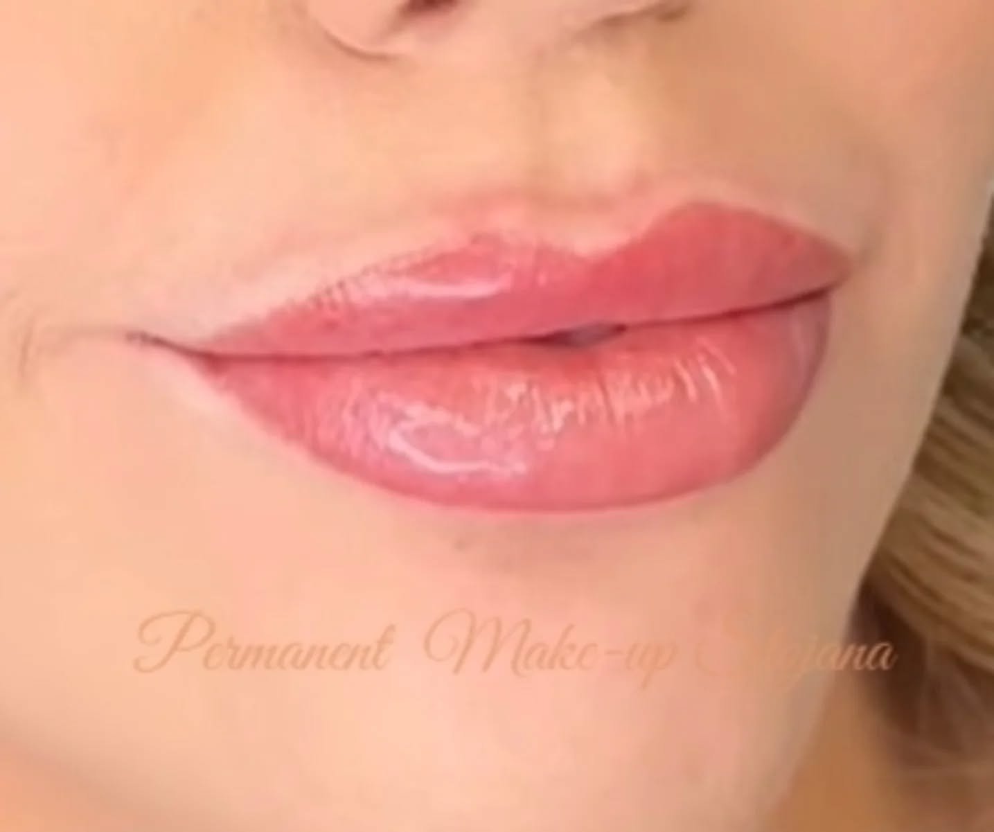 LIPPEN KONTUR &amp; SCHATTIERUNG
☎️&nbsp; +43 650 3331331&nbsp; 
#lippen&nbsp; 
#lippenkonturklagenfurt 
#lippenschattierungklagenfurt #permanentmakeupklagenfurt 
#lippenpermanentmakeupklagenfurt
