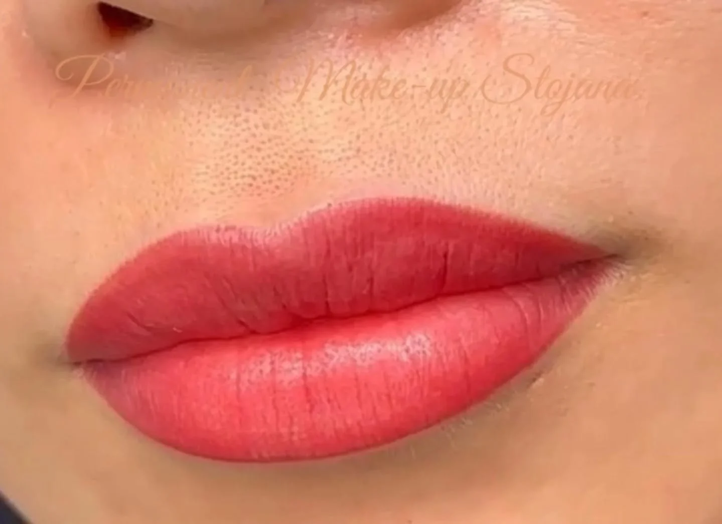 LIPPEN KONTUR &amp; SCHATTIERUNG
☎️&nbsp; +43 650 3331331&nbsp; 
#lippen&nbsp; 
#lippenkonturklagenfurt 
#lippenschattierungklagenfurt #permanentmakeupklagenfurt 
#lippenpermanentmakeupklagenfurt