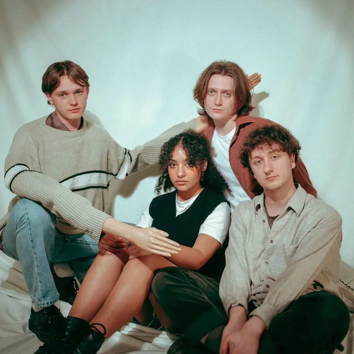 @plasticfactoryldn are taking over @shacklewellarms this Bank Holiday Sunday from 11pm✨ with a special set with DJs  @englishteacherband on the decks, plus a live set from @lifel00000se, plus DJ sets from @rip__magic 

Be quick grab your tickets @dic