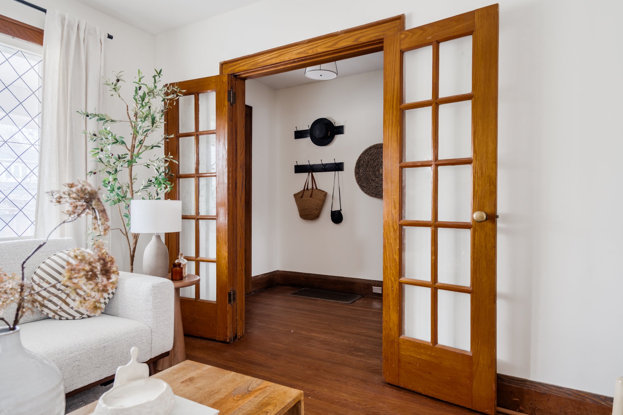 2076-Gerrard_MLS-8 - Copy.jpg