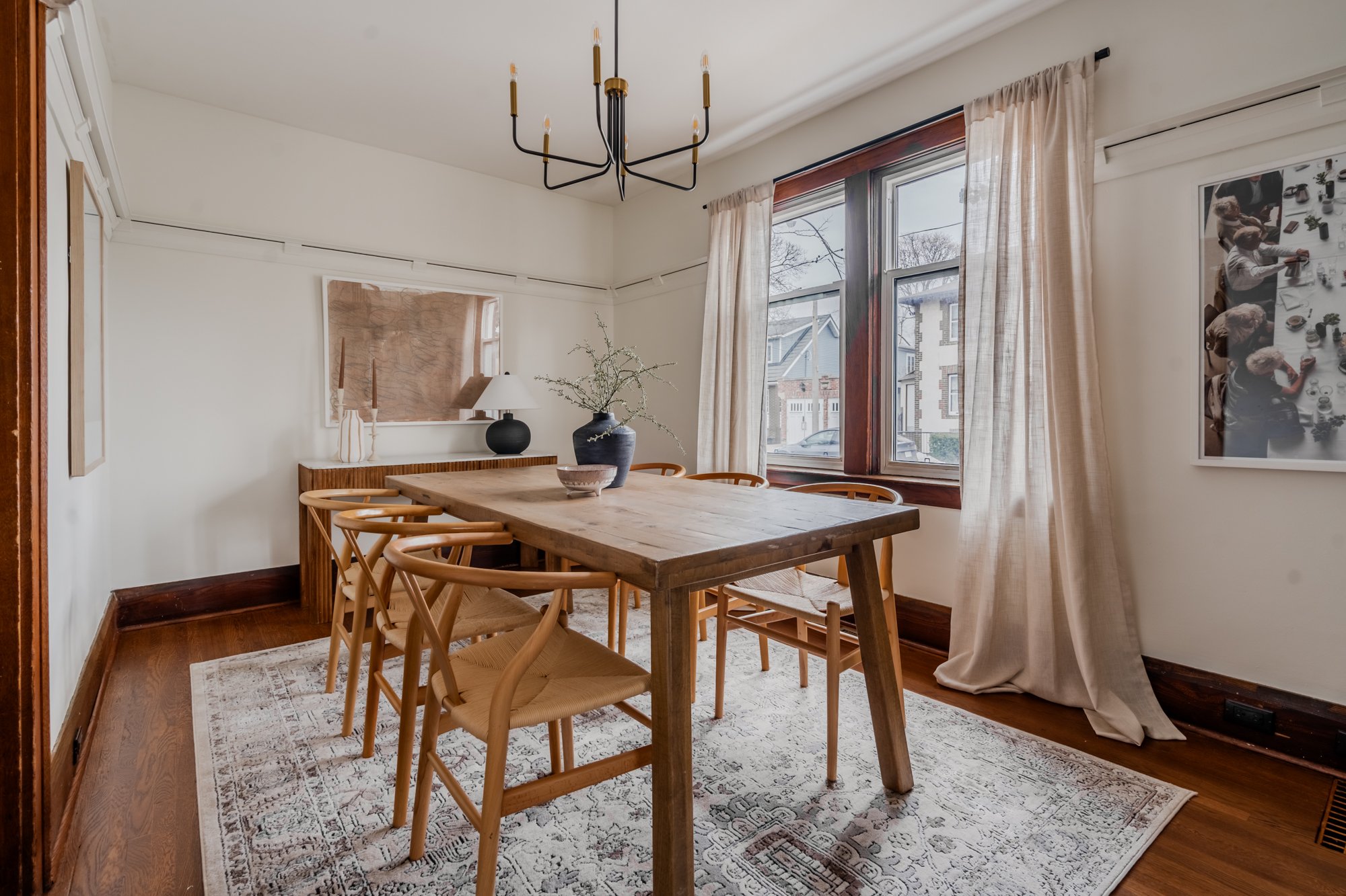 2076-Gerrard_MLS-23 - Copy.jpg