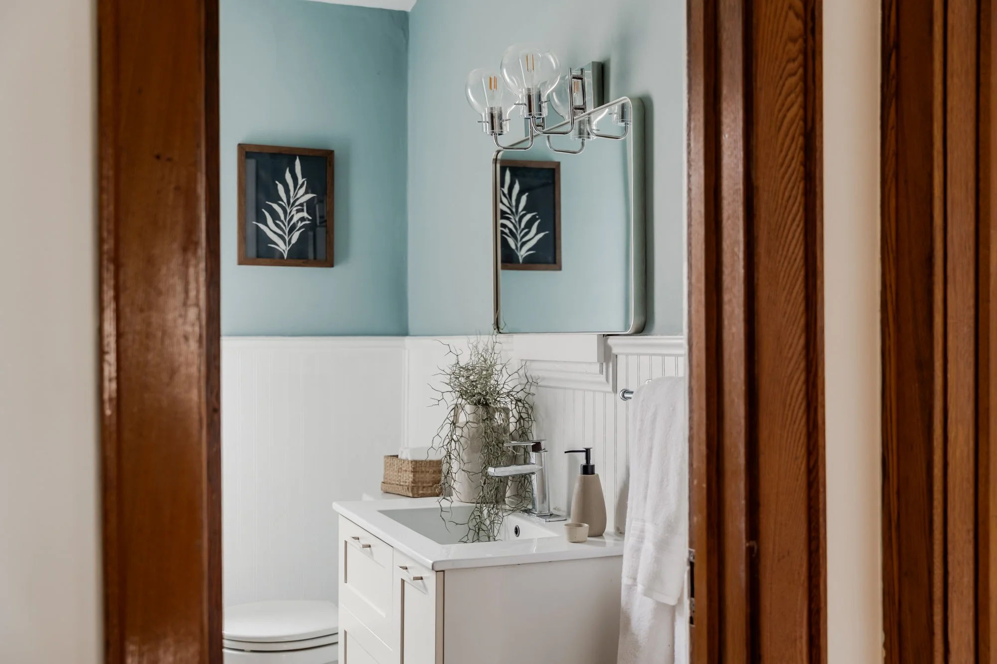 2076-Gerrard_MLS-42 - Copy.jpg