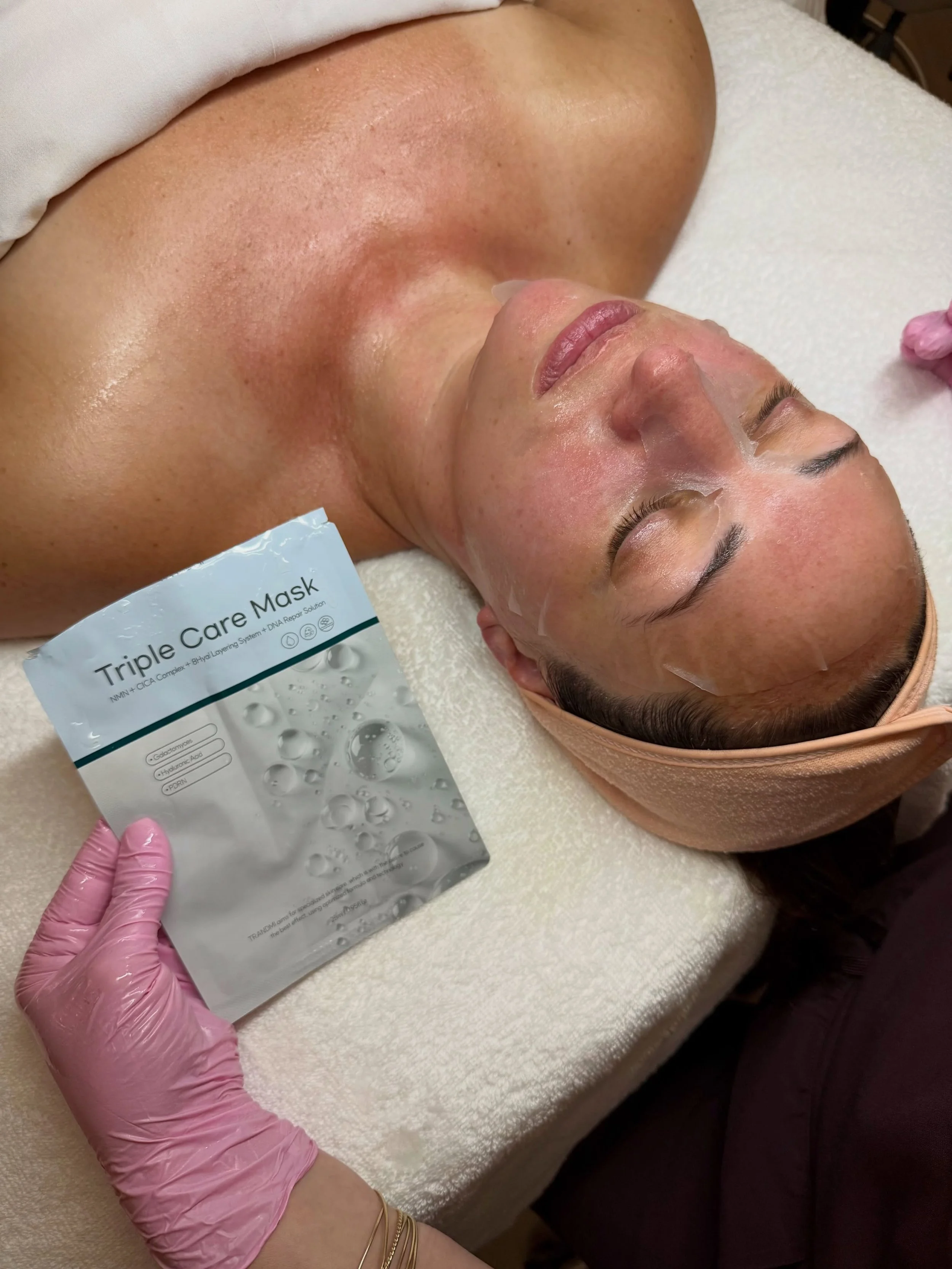 Just another Korean product we&rsquo;ve become obsessed with&hellip; 💭 

The Triple Care Mask ✨

💎 Why we love it:
&bull; NMN (Nicotinamide Mononucleotide): A cutting-edge ingredient known for supporting cellular energy and helping skin look health