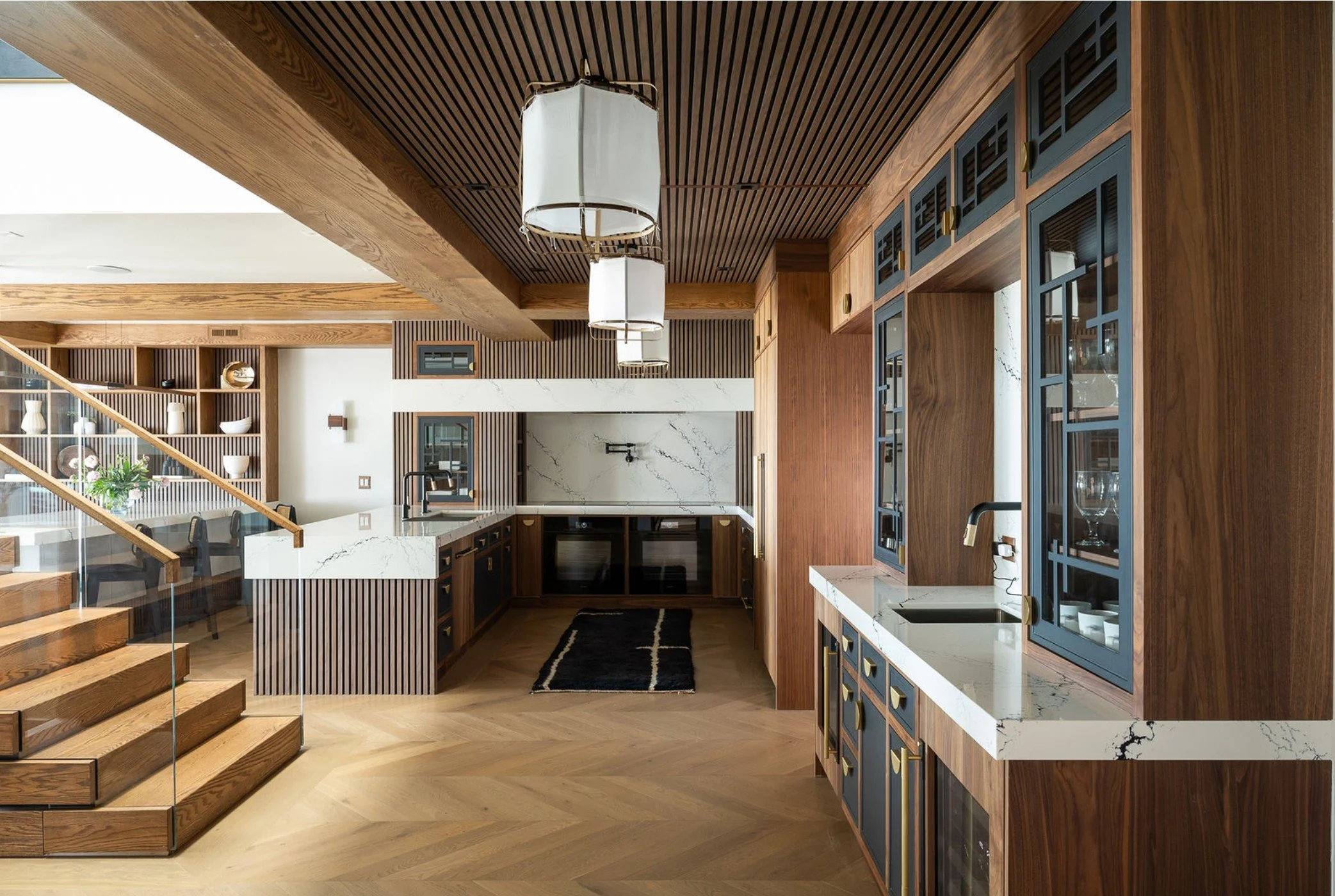 CUSTOM KITCHENS & CABINETRY 
