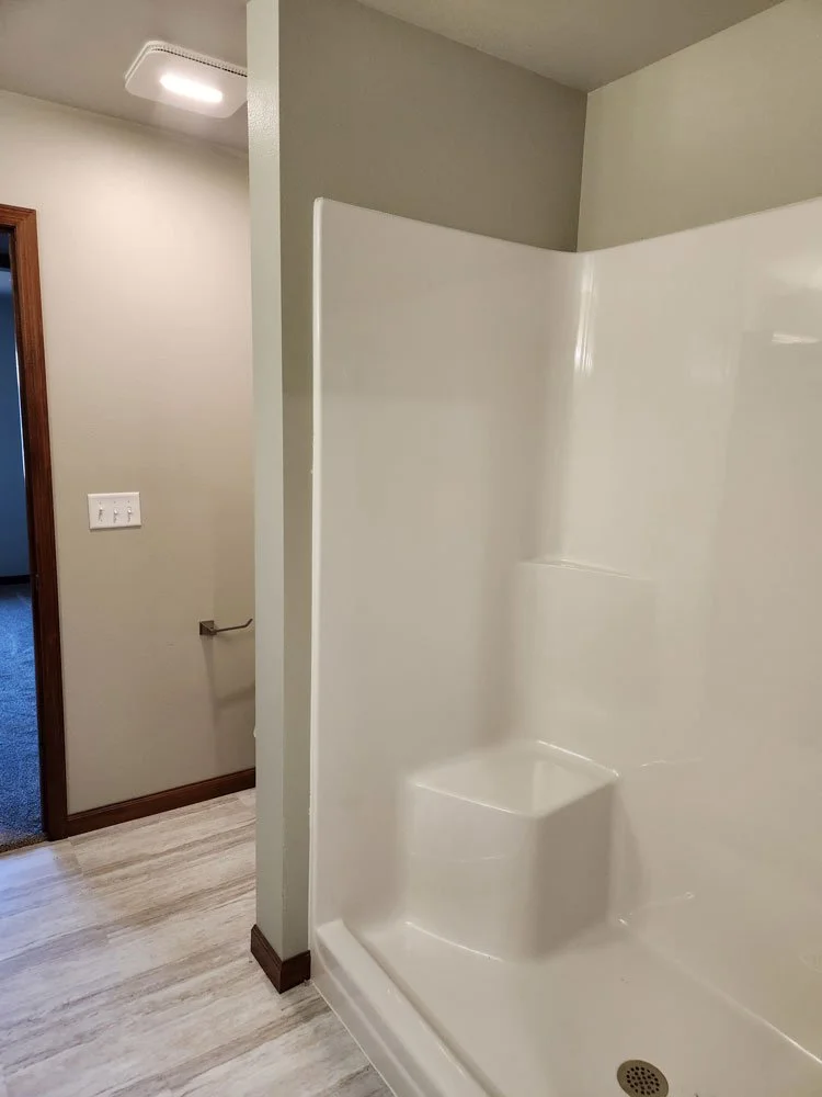 1700-bathroom-2.jpg
