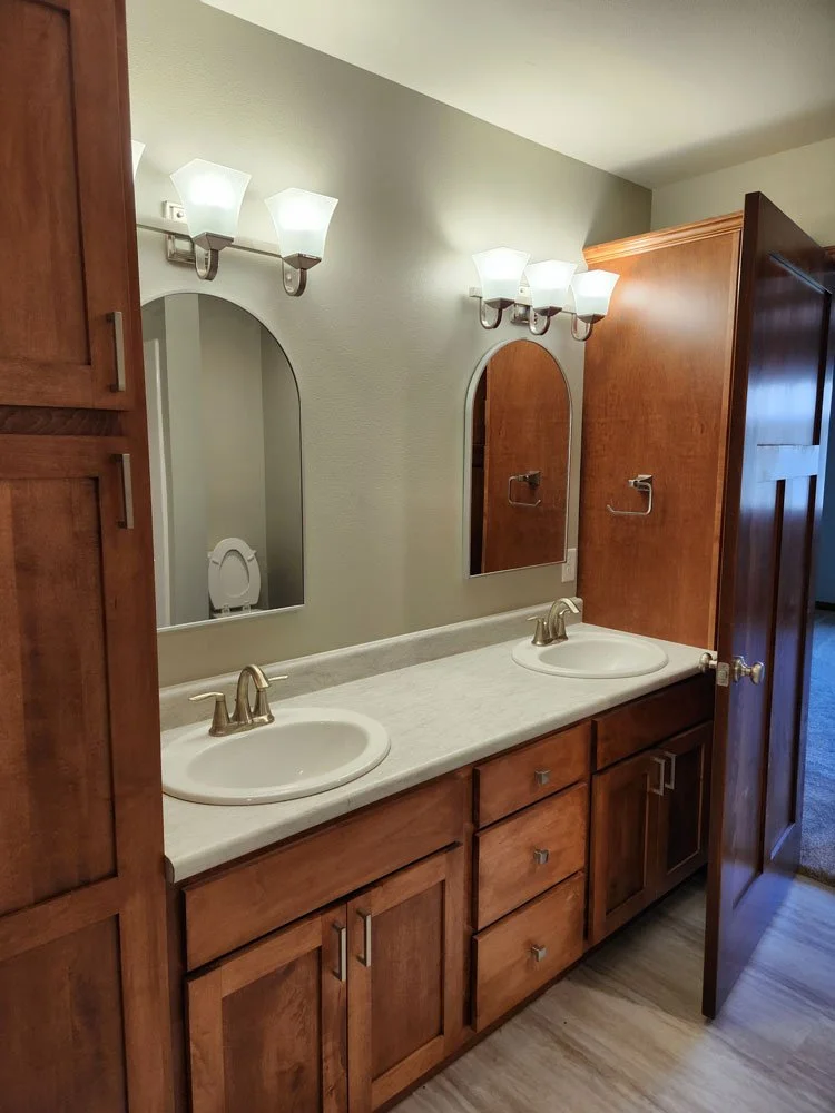 1700-bathroom.jpg
