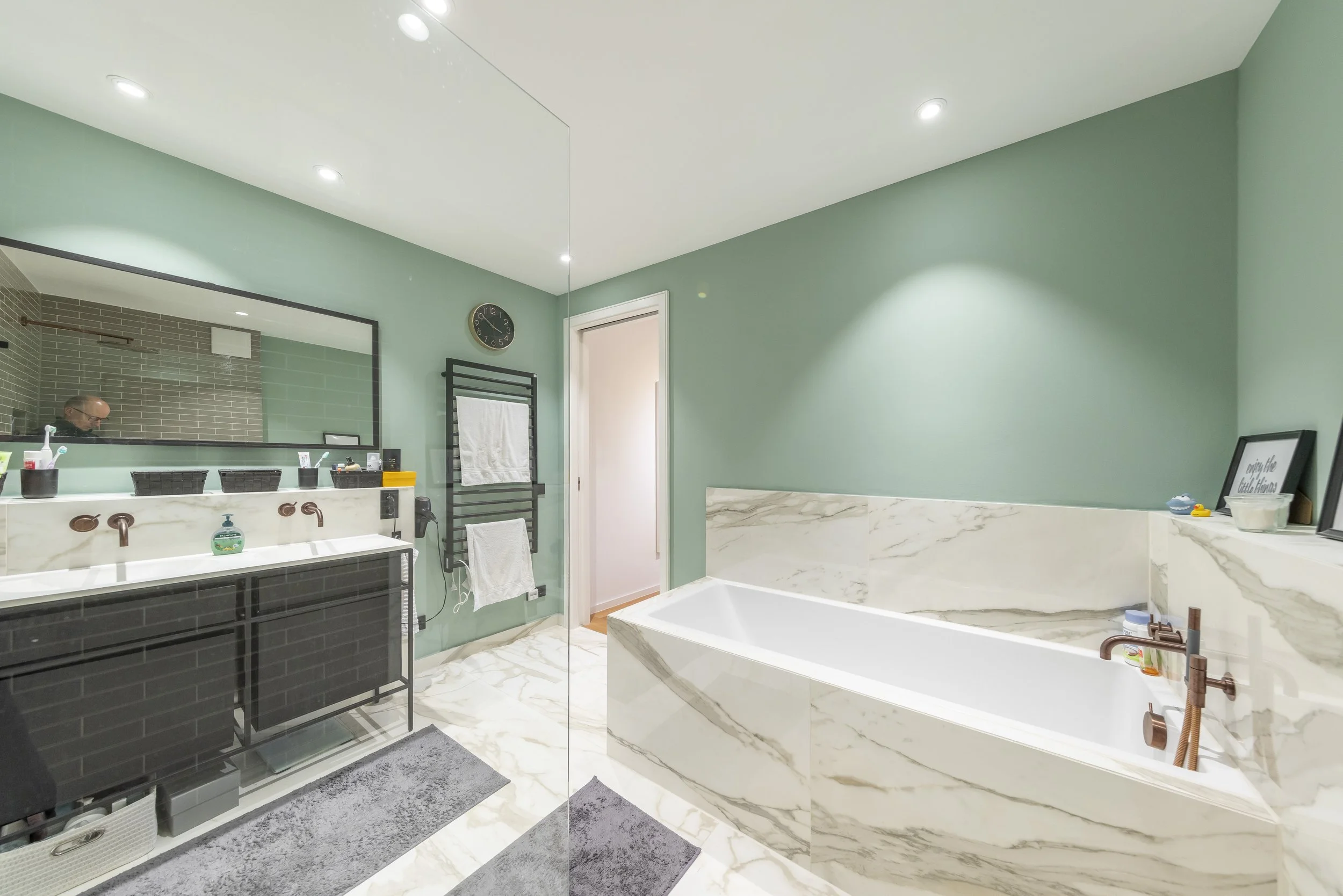 Impression En-Suite Bad.jpg