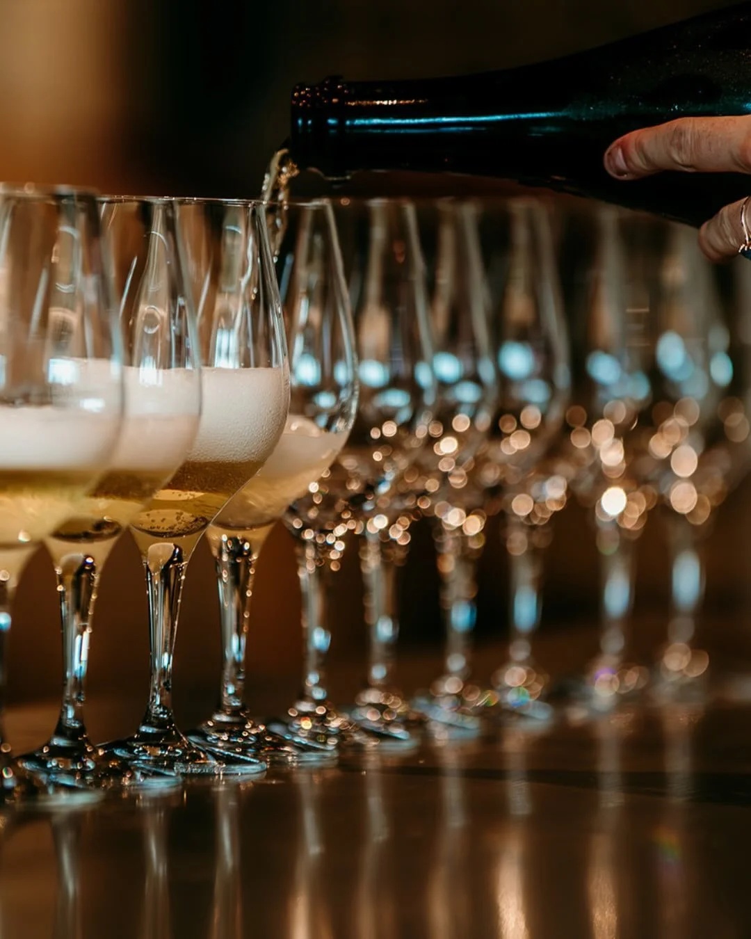 A sparkling wine house &mdash; set right in the heart of the Gaspereau Valley. 

Our favourite thing to sip at Benjamin Bridge? Nova 7 🥂

If you&rsquo;re looking to try Benjamin Bridge along with other incredible wineries this winter, then stop by t