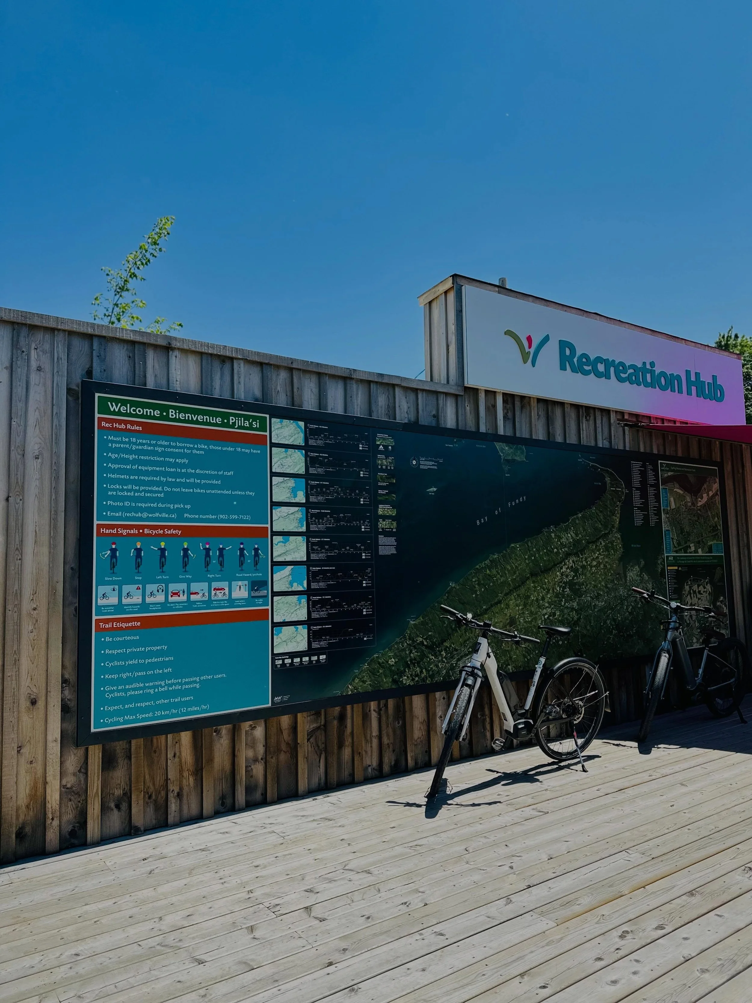 If you&rsquo;re looking for a fun way to explore Wolfville this summer, stop by the Recreation Hub to rent a bike for free! 

Located at 282 Main Street across from Willow Park, the Recreation Hub offers a fleet of bikes (and helmets!) including seve