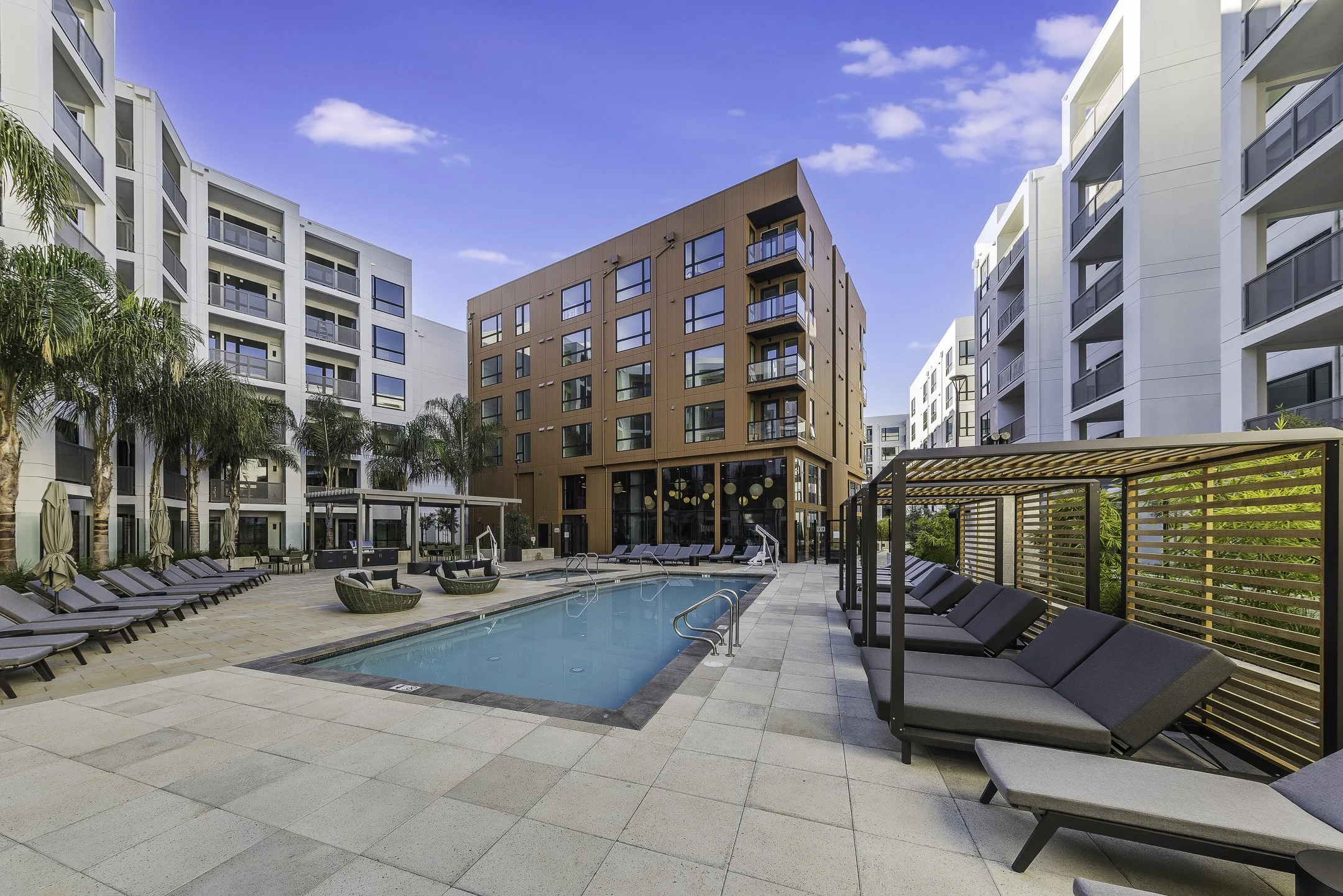 Wolf Properties Maxwell at Bascom-Pool 4.jpg