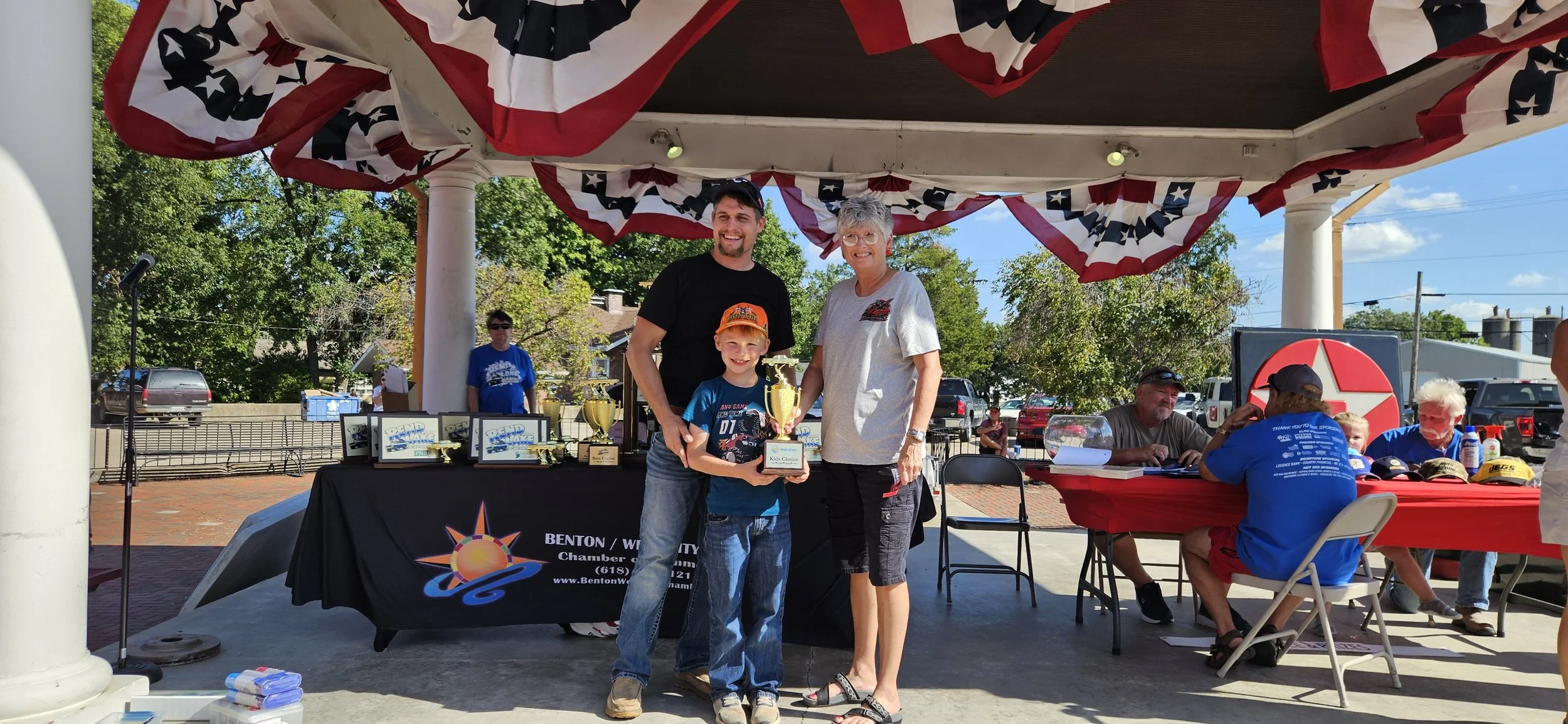 Brenda won the "Kid's Choice" award.
