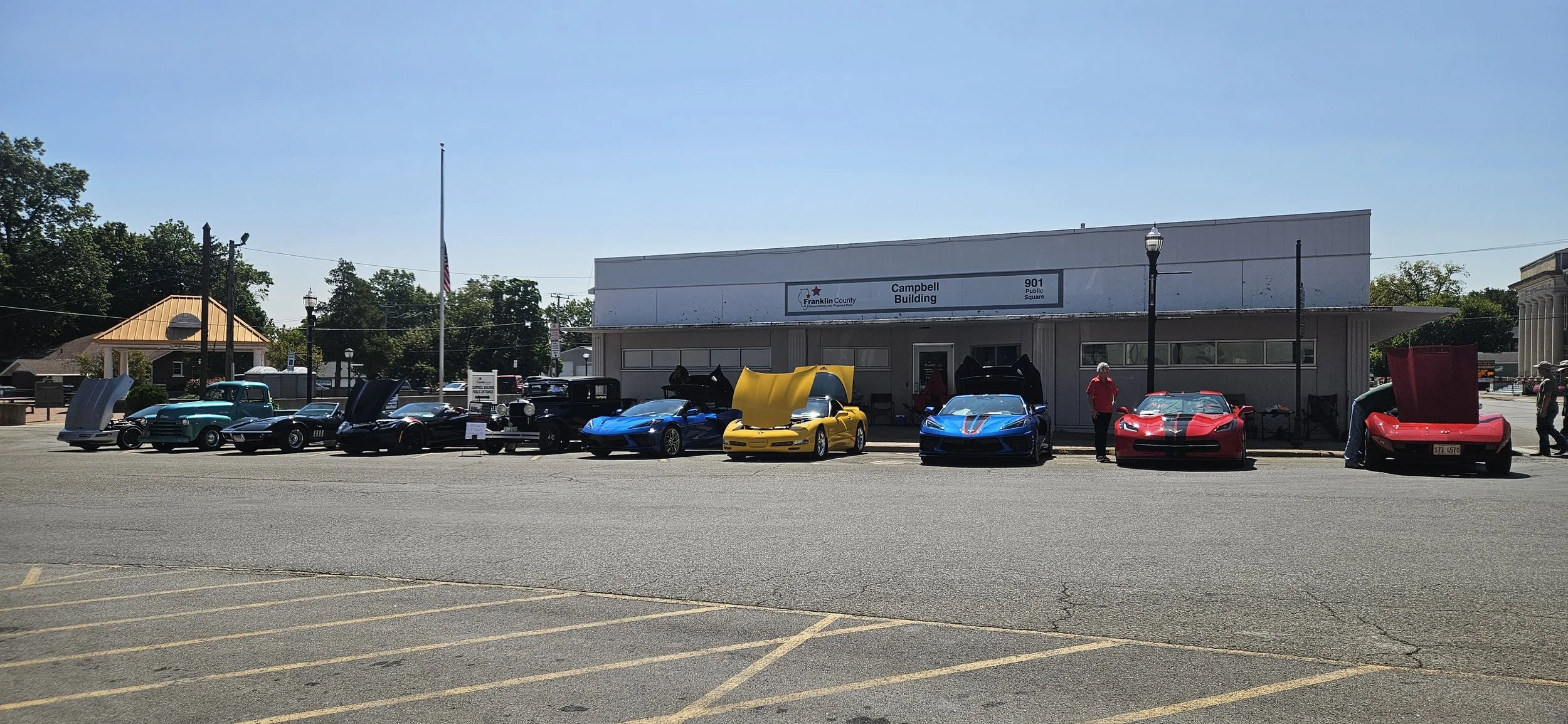 Eight members participating with 7 Corvettes.