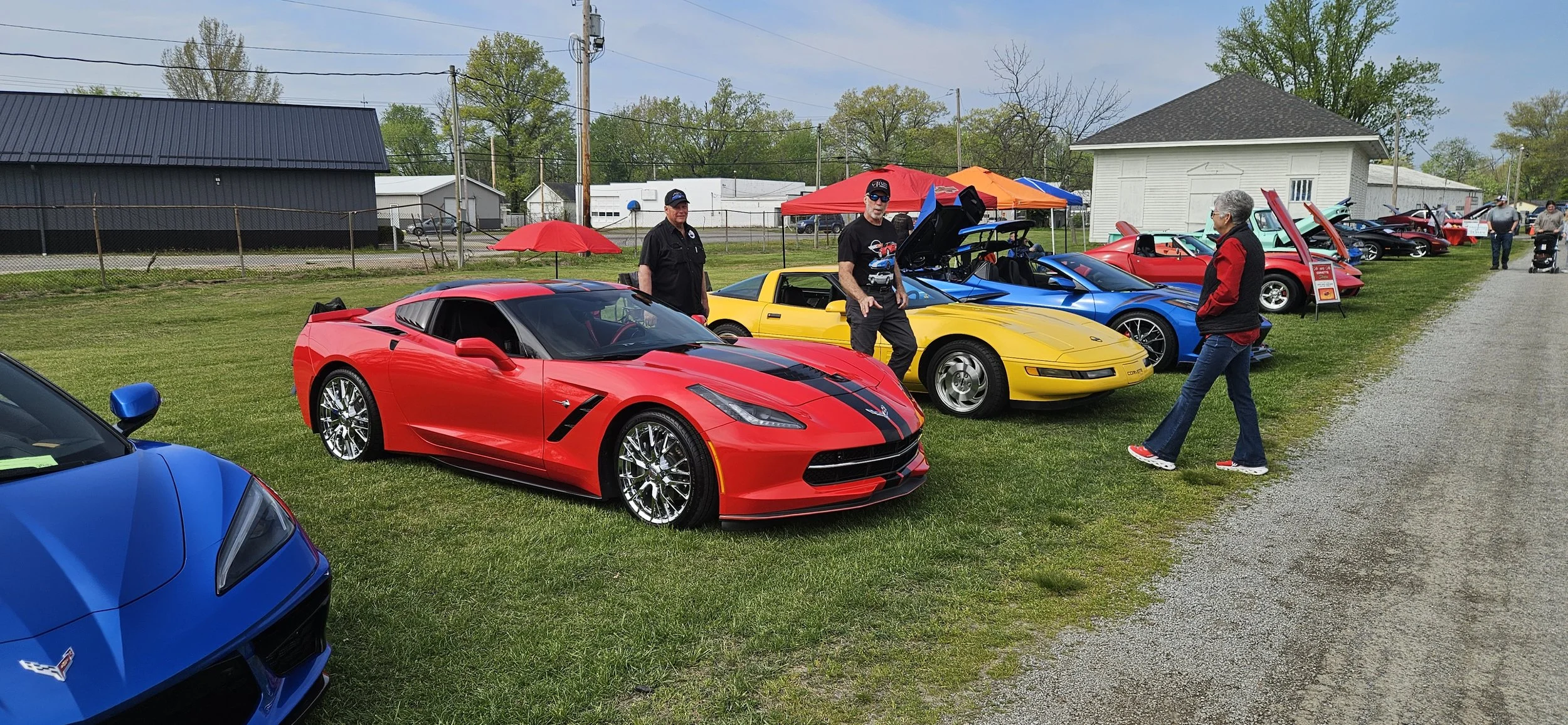 Twelve Club members with 8 Corvettes particpated.
