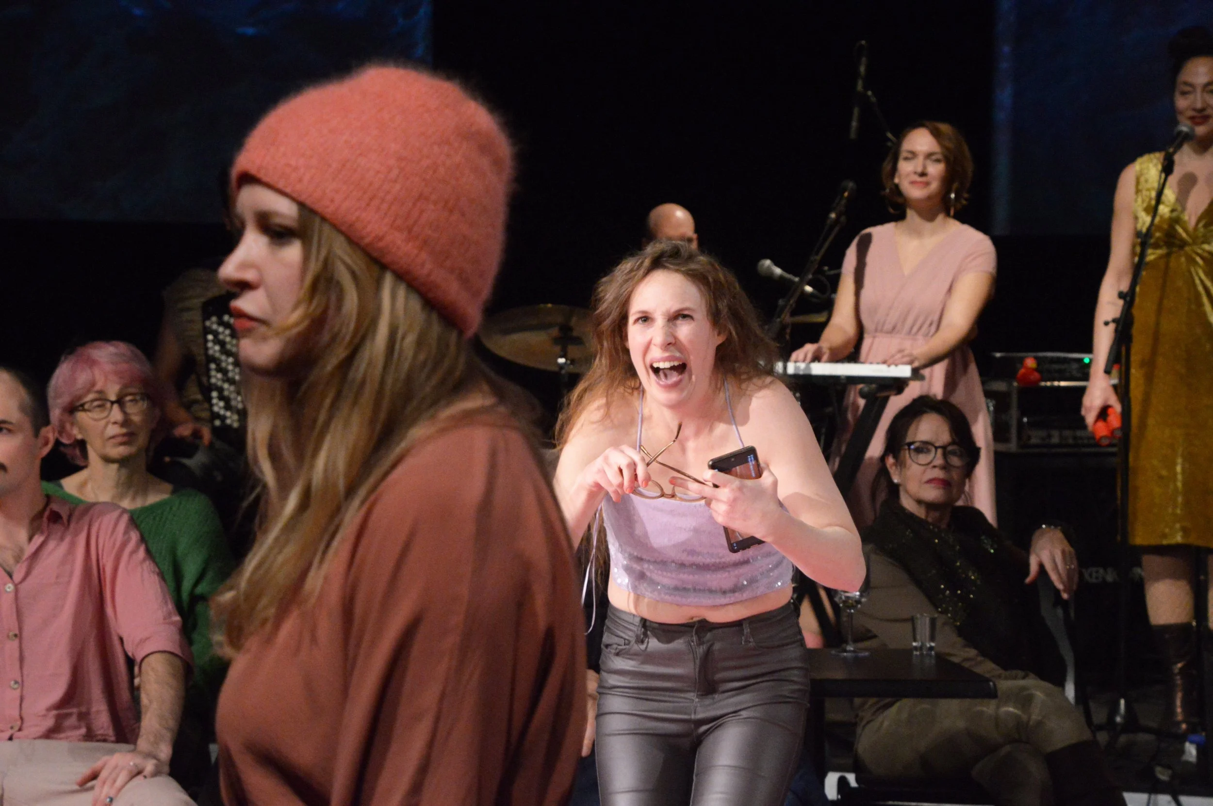 Alles Normal. Uraufführung (c) Gerhard Breitwieser (5).JPG