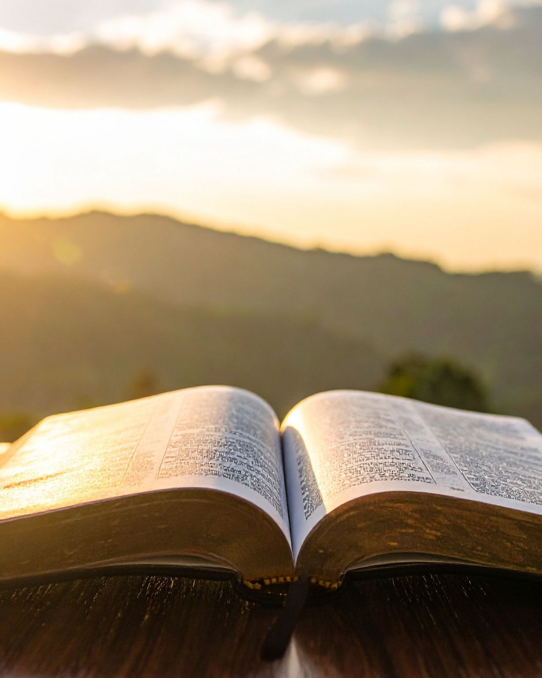 Religious Trauma and Cult Recovery With Quincee Gideon 