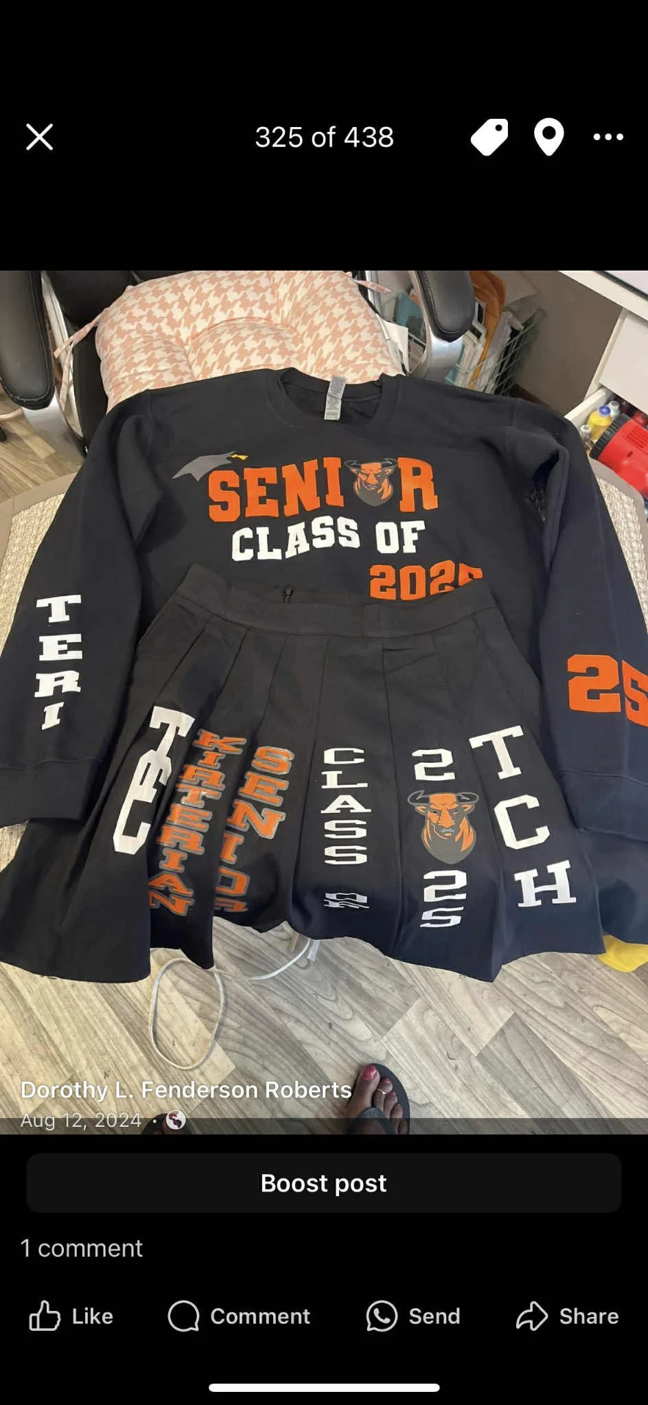 🎓 Custom Senior Outfits