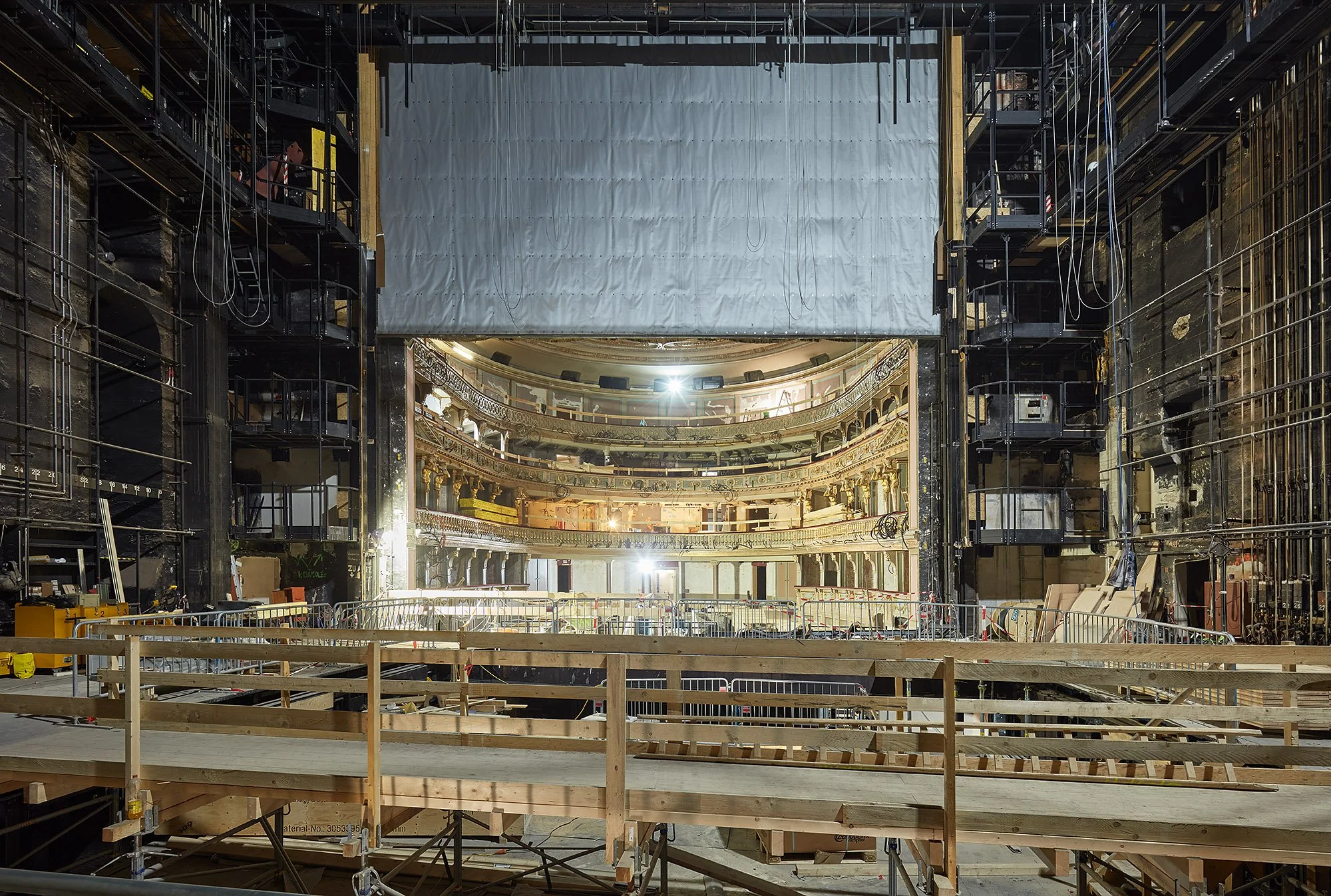 Das Bühnenbild des Theaters an der Wien während ihrer Sanierung.