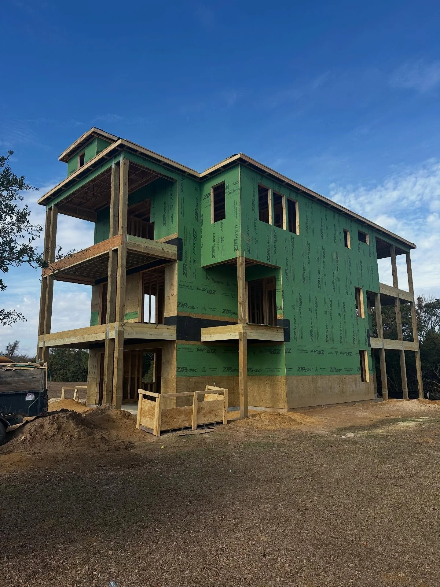 Another spec with beautiful marsh views moving along in Cannonsgate.