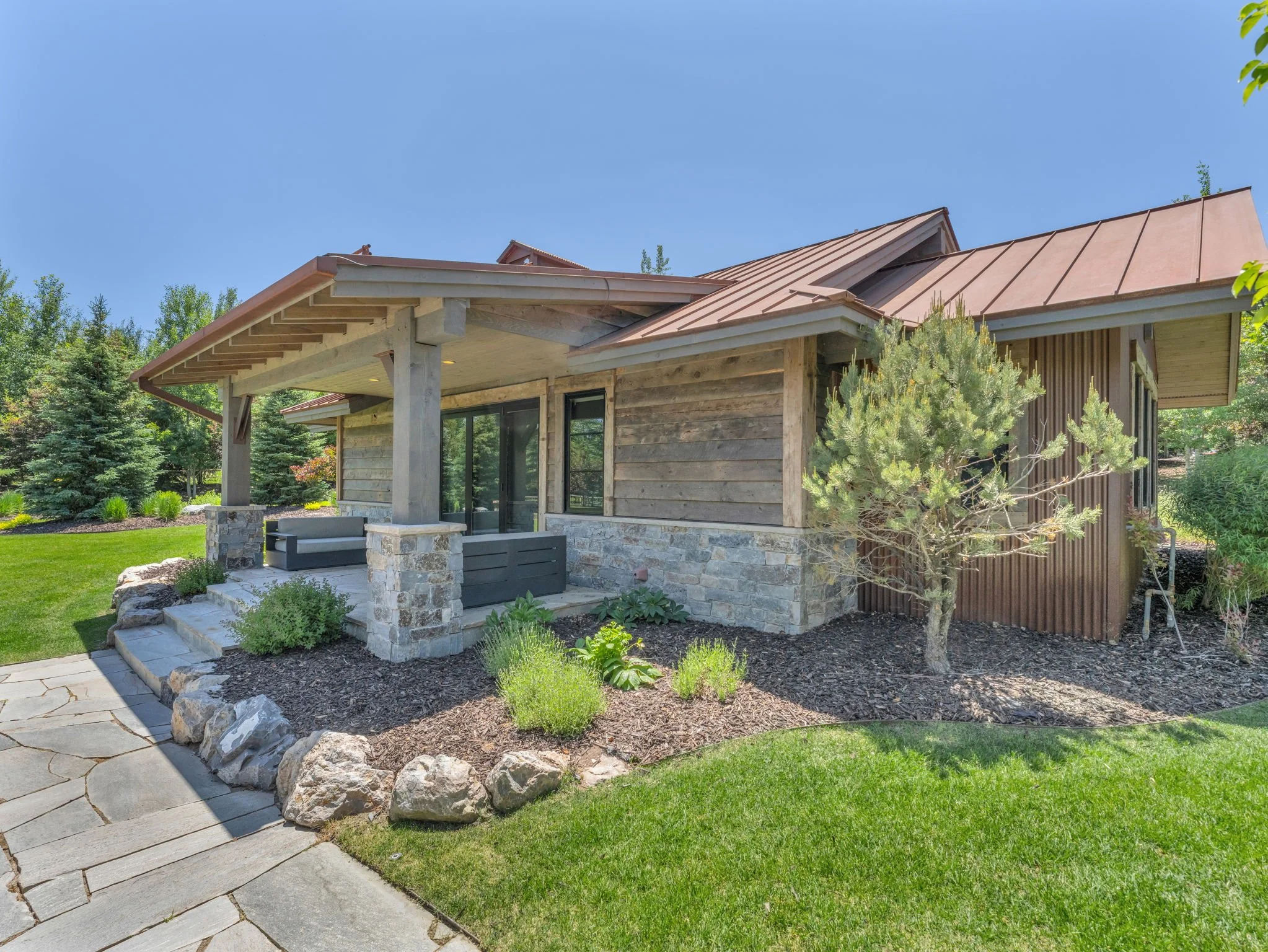 34-web-or-mls-1575-w-old-ranch-rd.jpg